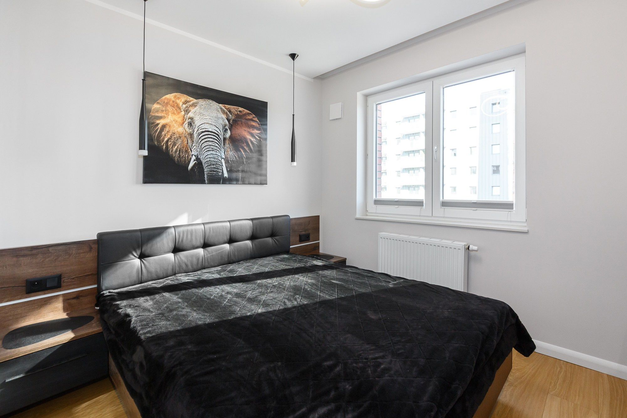 Fotografia nieruchomości, wnętrz, mieszkań, restauracji, biur i apartamentów. Wedding and portrait photographer in Poland Vitali Frozen