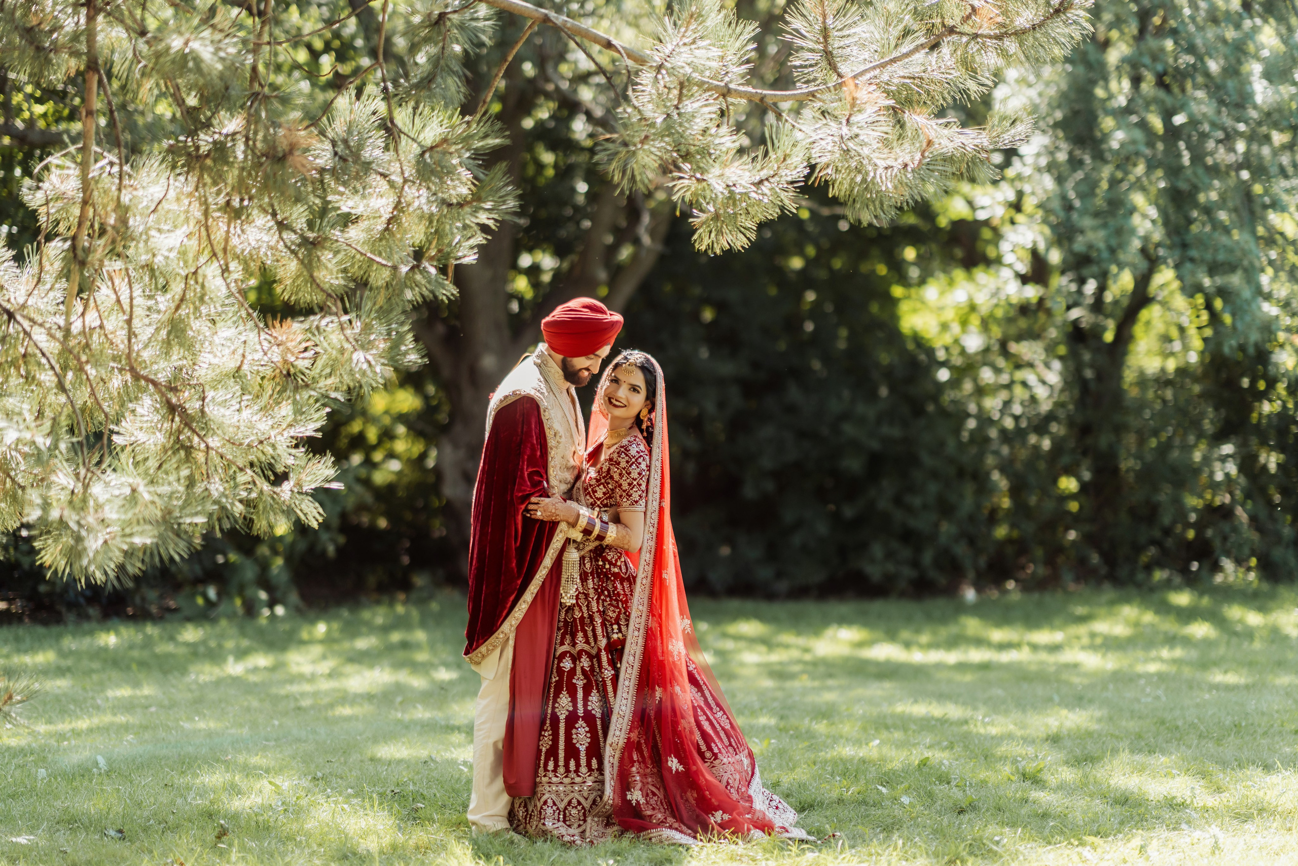 CJ & Jasmine. Wedding Photographer & Cinematographer studios