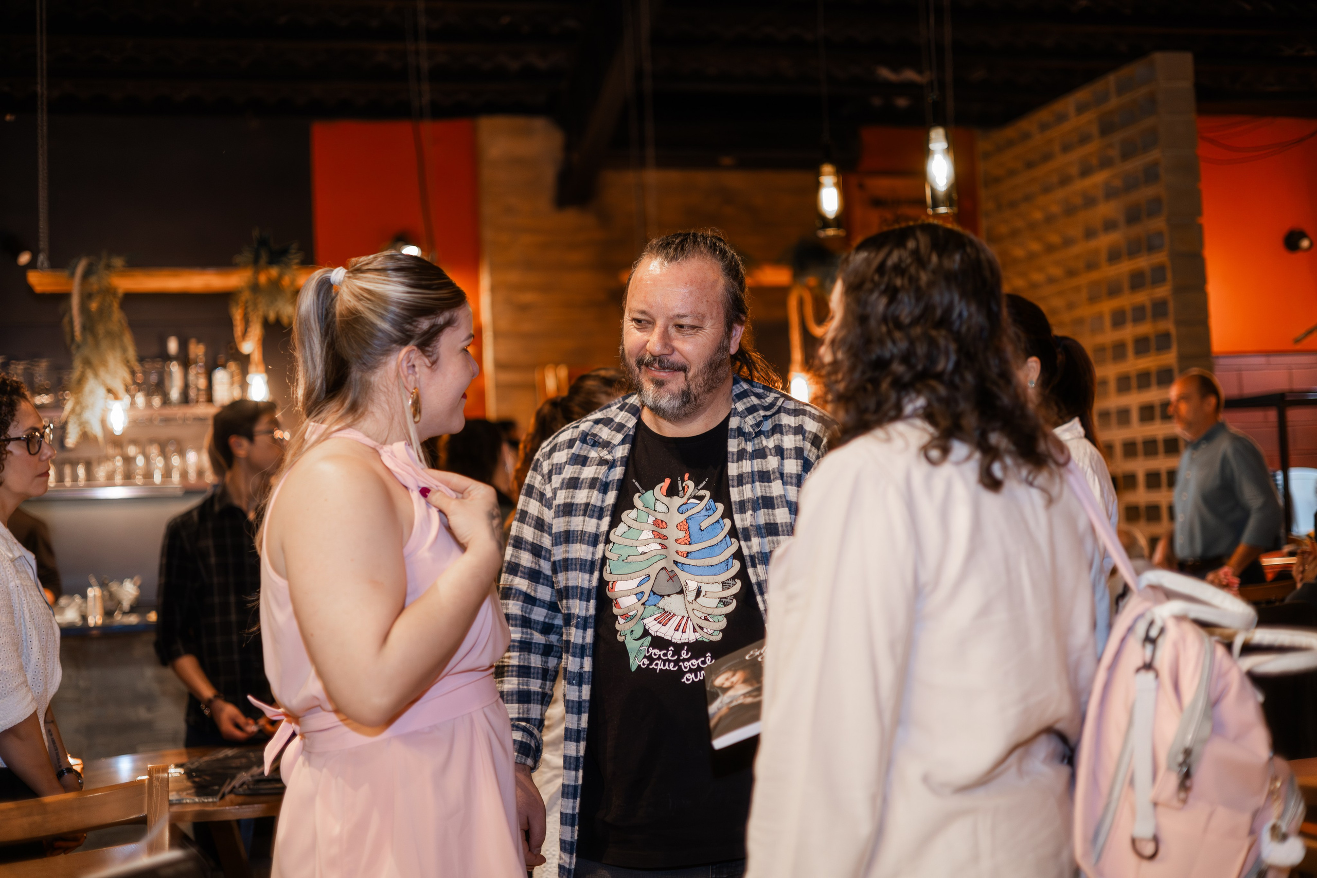 Lançamento de Livro Vivi Princival