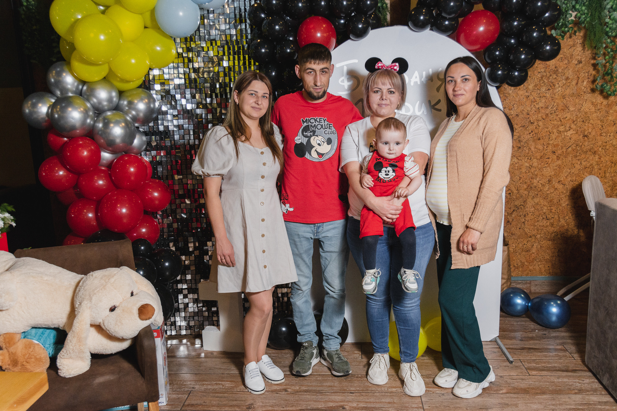 Праздники / семейные фото / свадьбы / свадебные фотосеты / репортажная съёмка