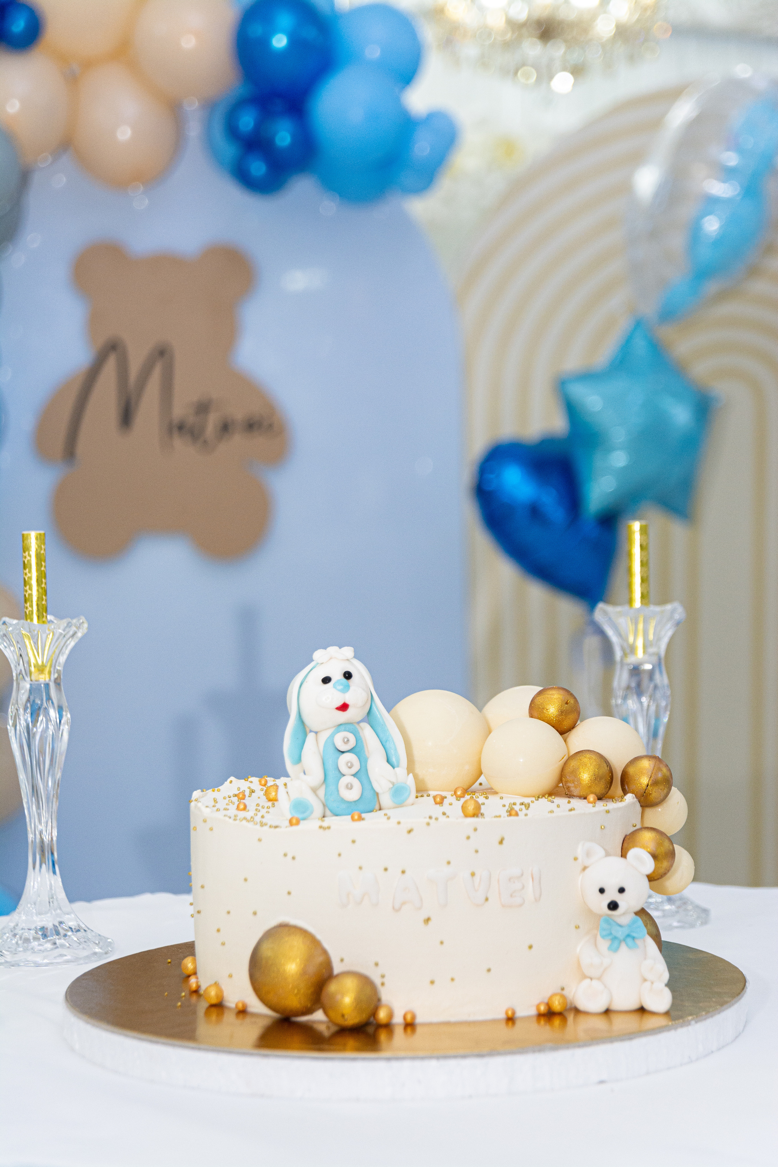 Праздники / семейные фото / свадьбы / свадебные фотосеты / репортажная съёмка