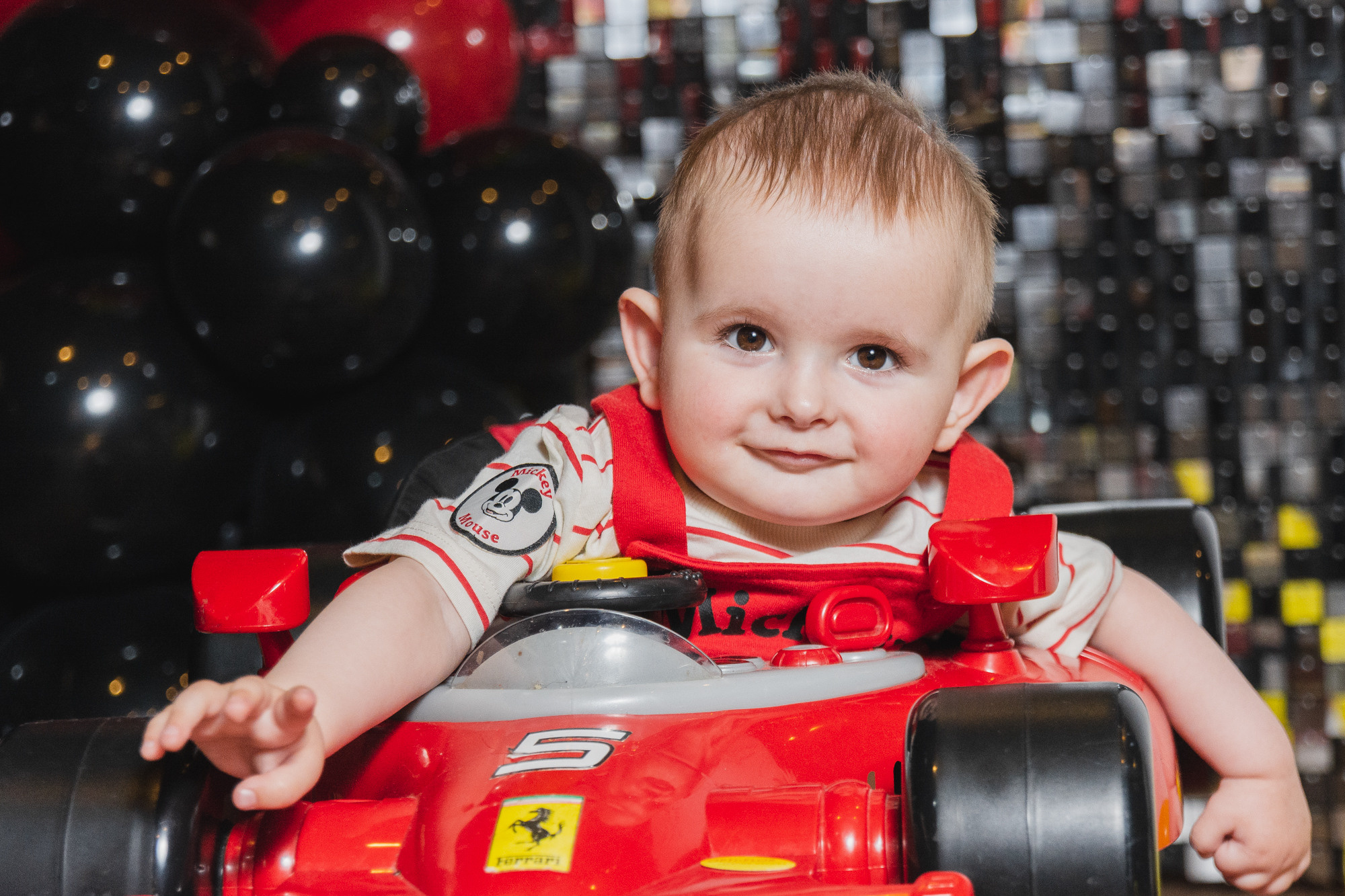 Праздники / семейные фото / свадьбы / свадебные фотосеты / репортажная съёмка