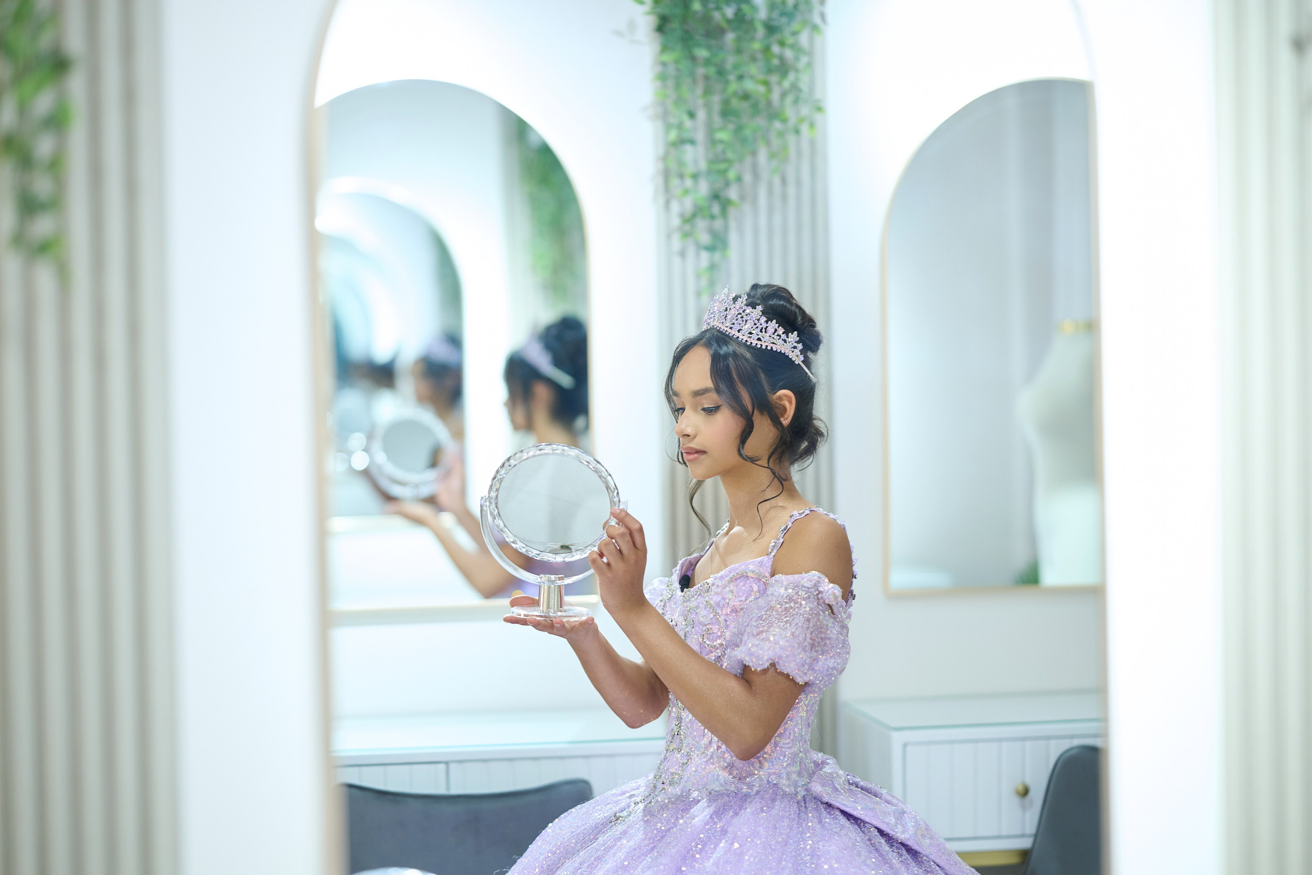 Mis 15 | Sesiones de Fotografía Modernas. Wedding Photography & Videography by ZZ Hendrick | Capturing Your Love Story in Colombia & USA