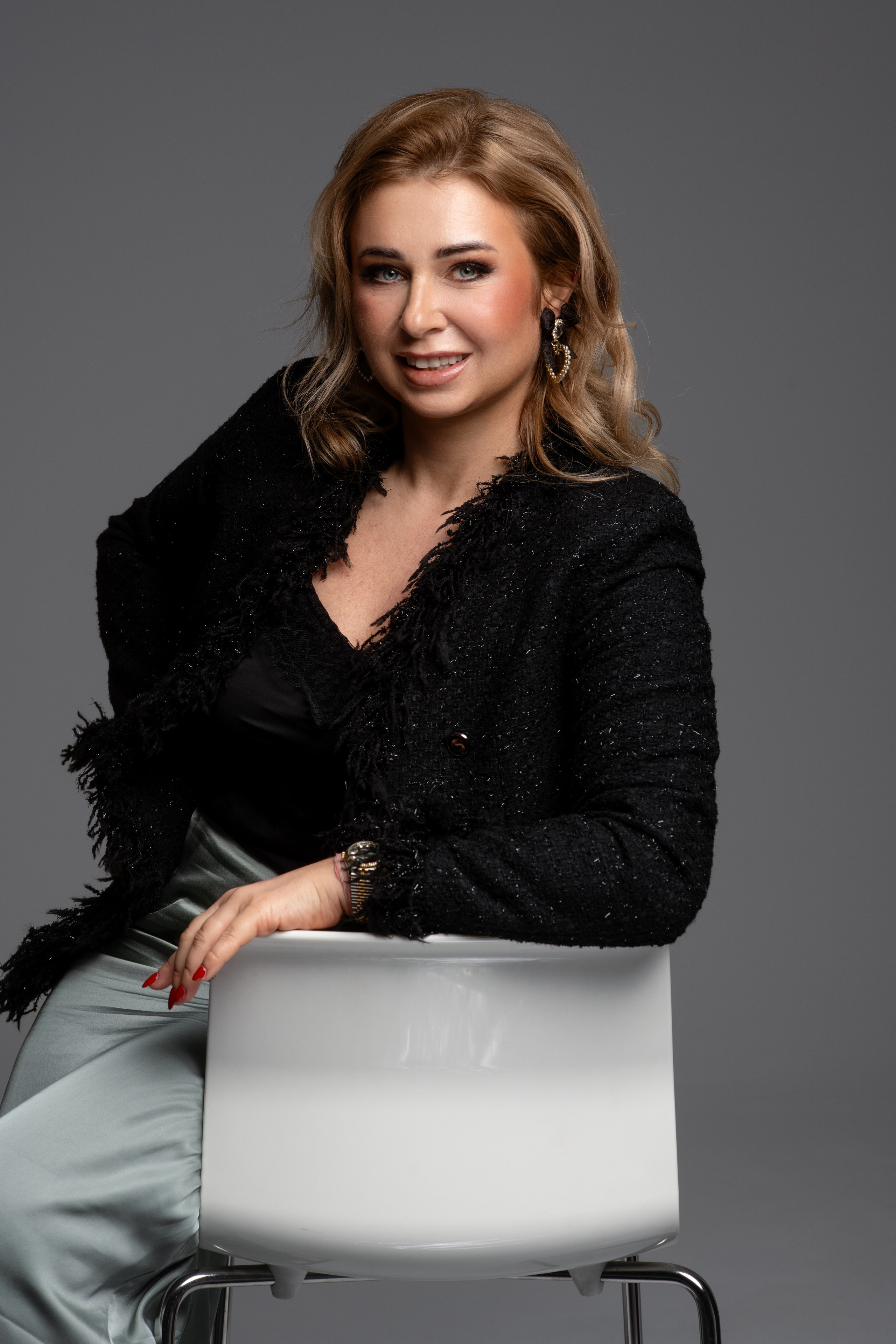 Karolina Hix. Meisha Photo