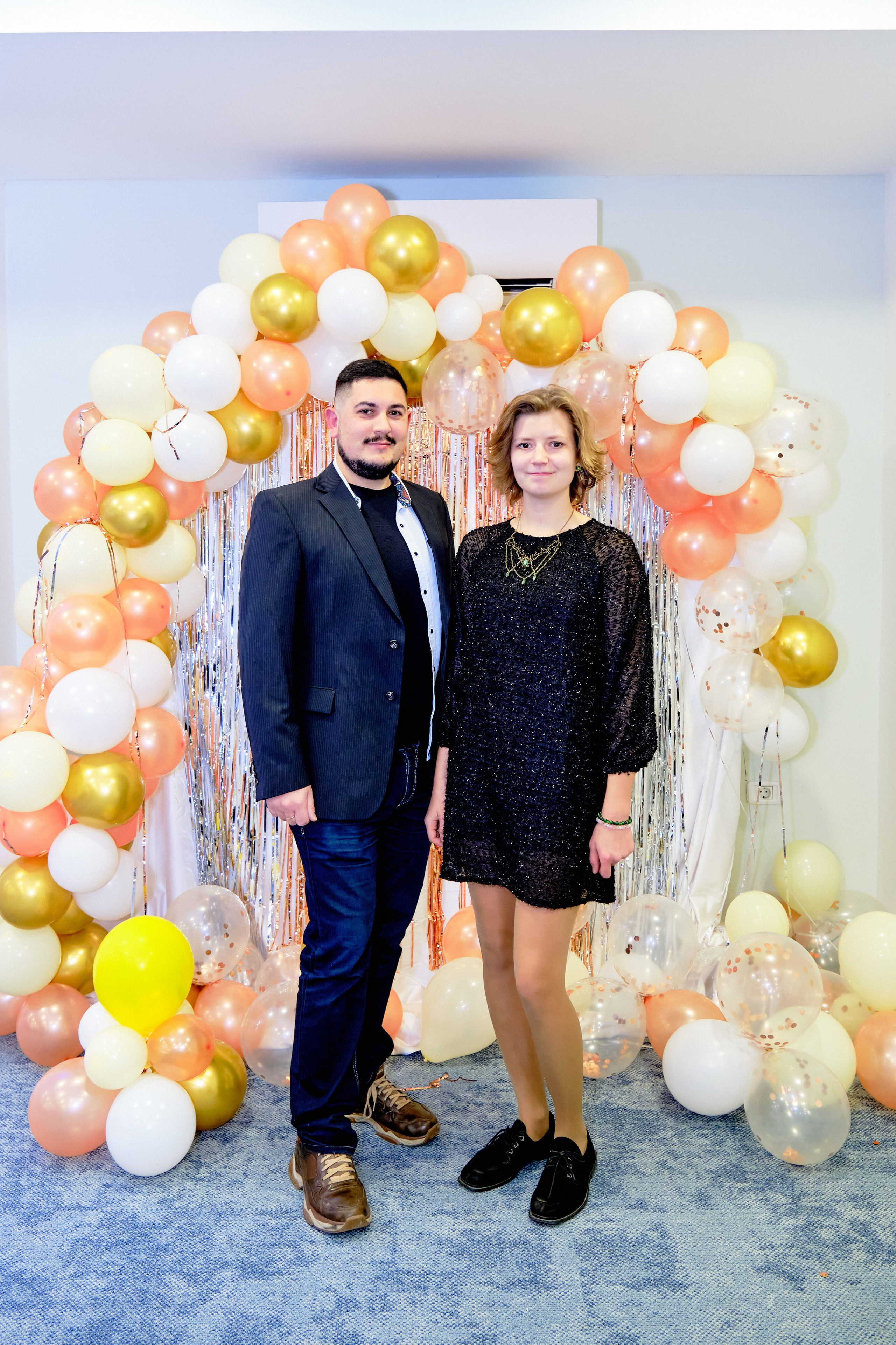 Фоторепортаж з благодійного Новорічного балу у Чорногорії. Портретний фотограф Альона Новгородцева