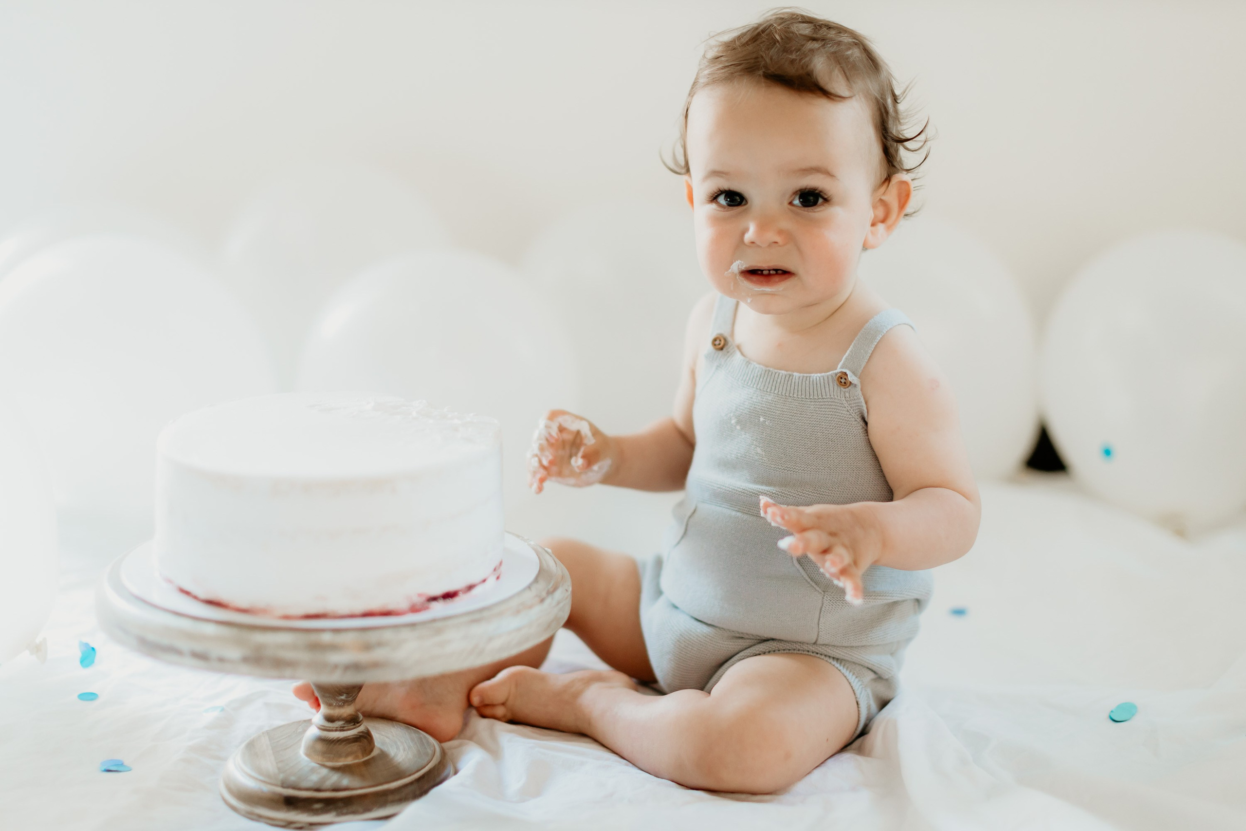 Cake Smash Session. Family and children photographer in Belgrade Milja Ciric