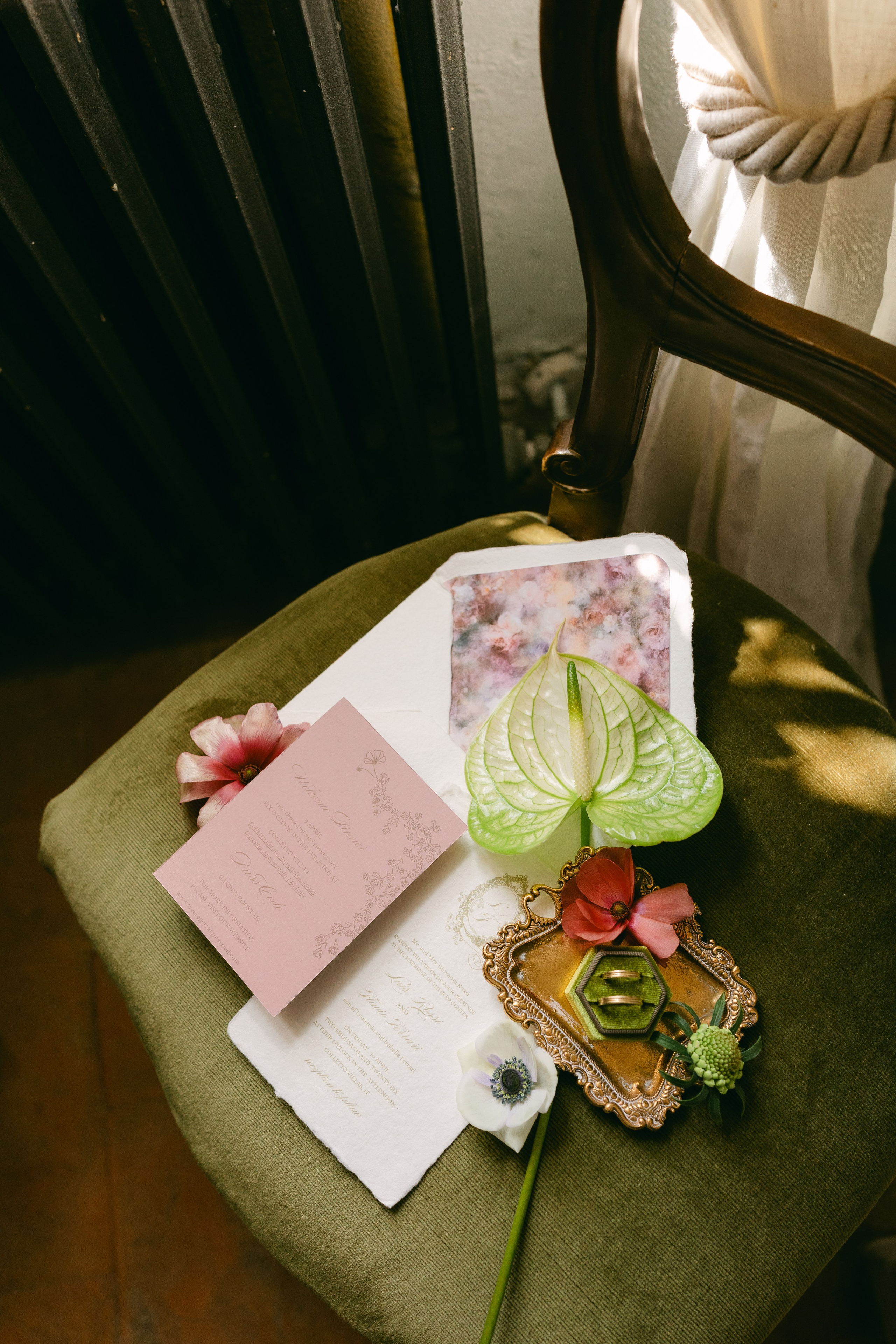 Sara Luca Wedding Photographer in Italy and Europe