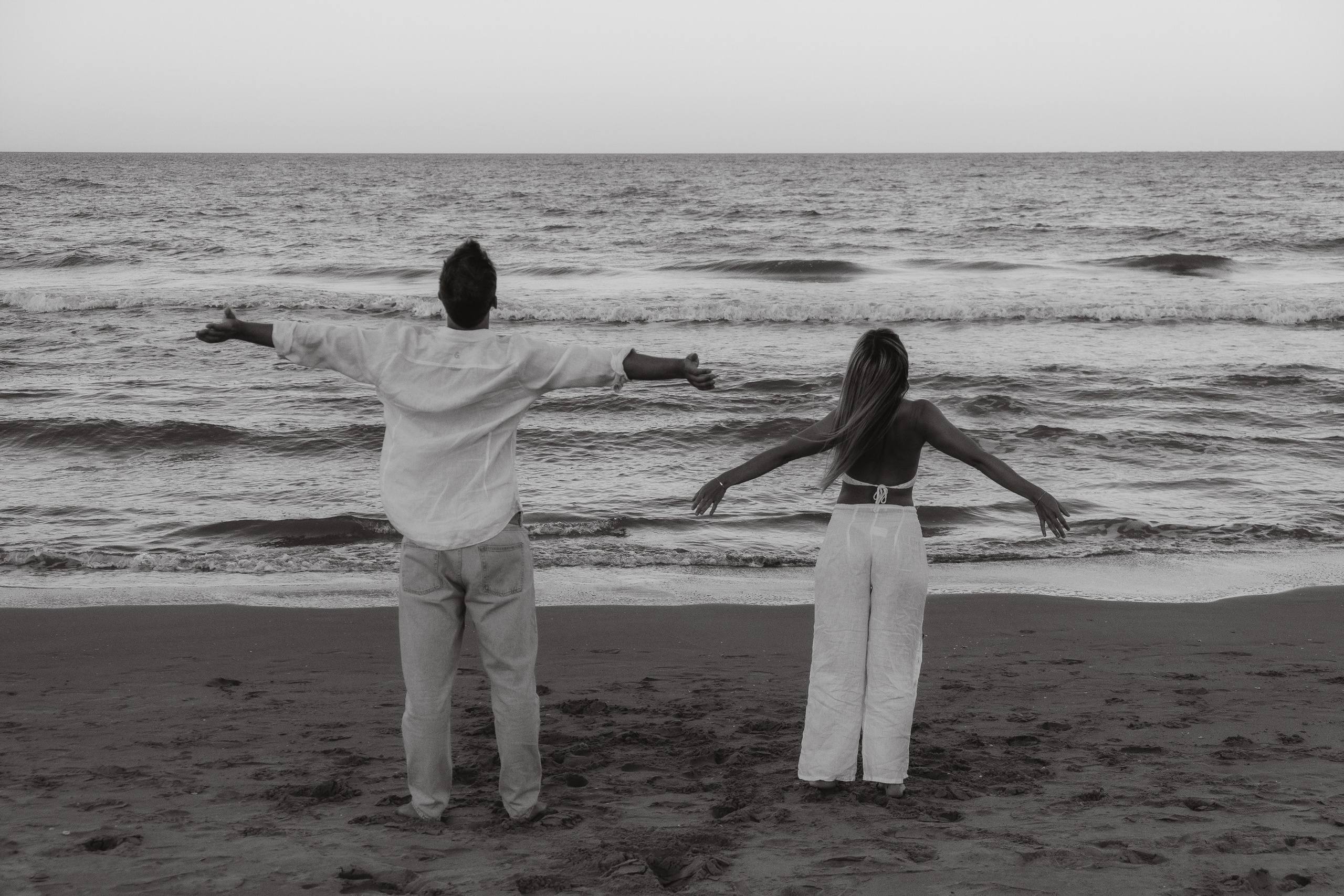 Love Story at Sunset in Torrevieja and Alicante | Romantic Photoshoot by Andrey Lukovnikov