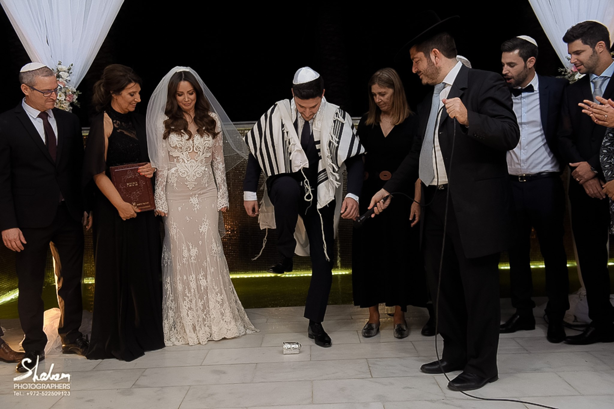 Tom & Maayan. Wedding and events photographers Studio Shalom