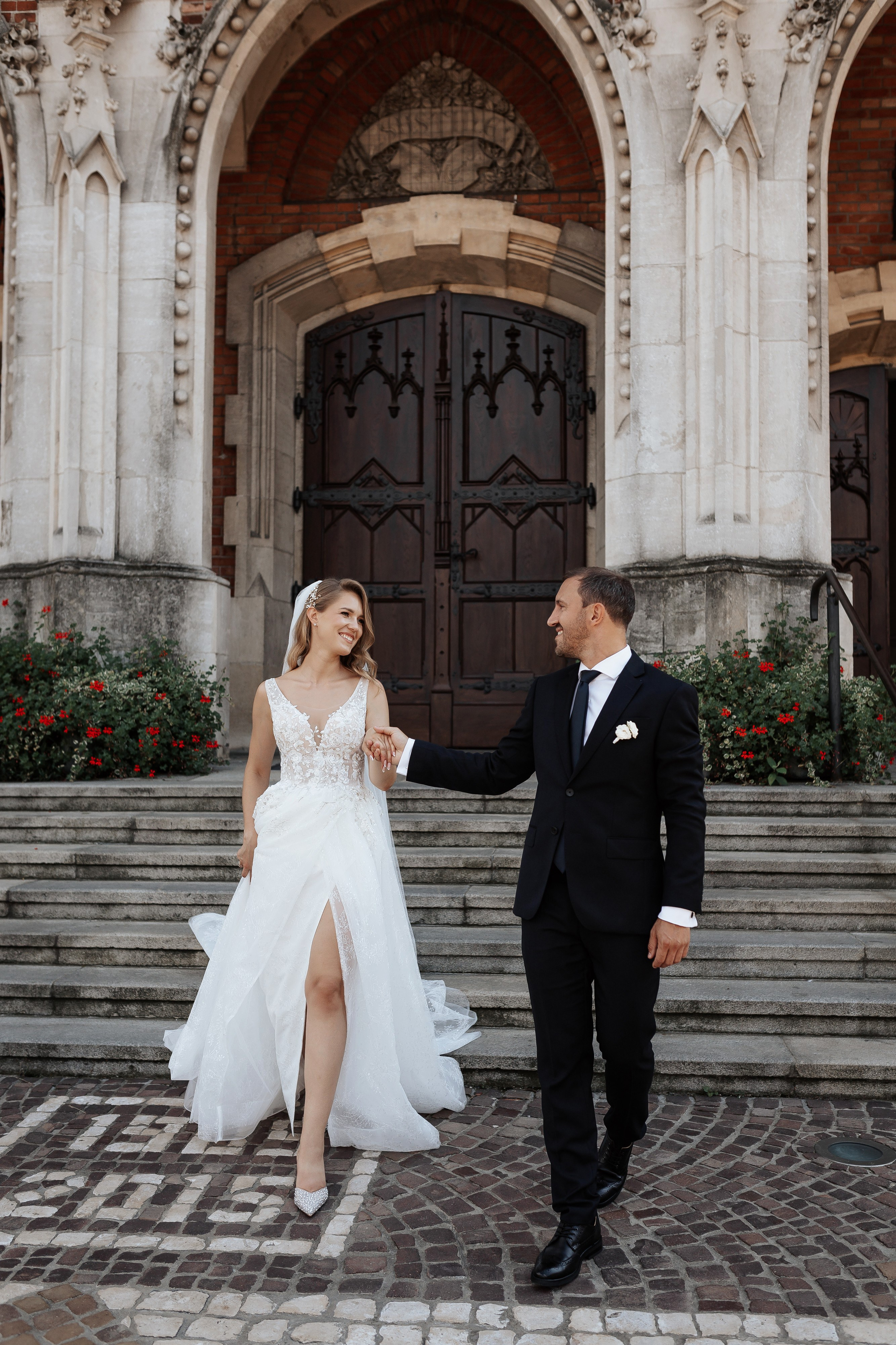 Valeria & Vitaliy. Ziyad Restaurant. 2024. Fotograf ślubny i rodzinny w Krakowie Yana Klymova