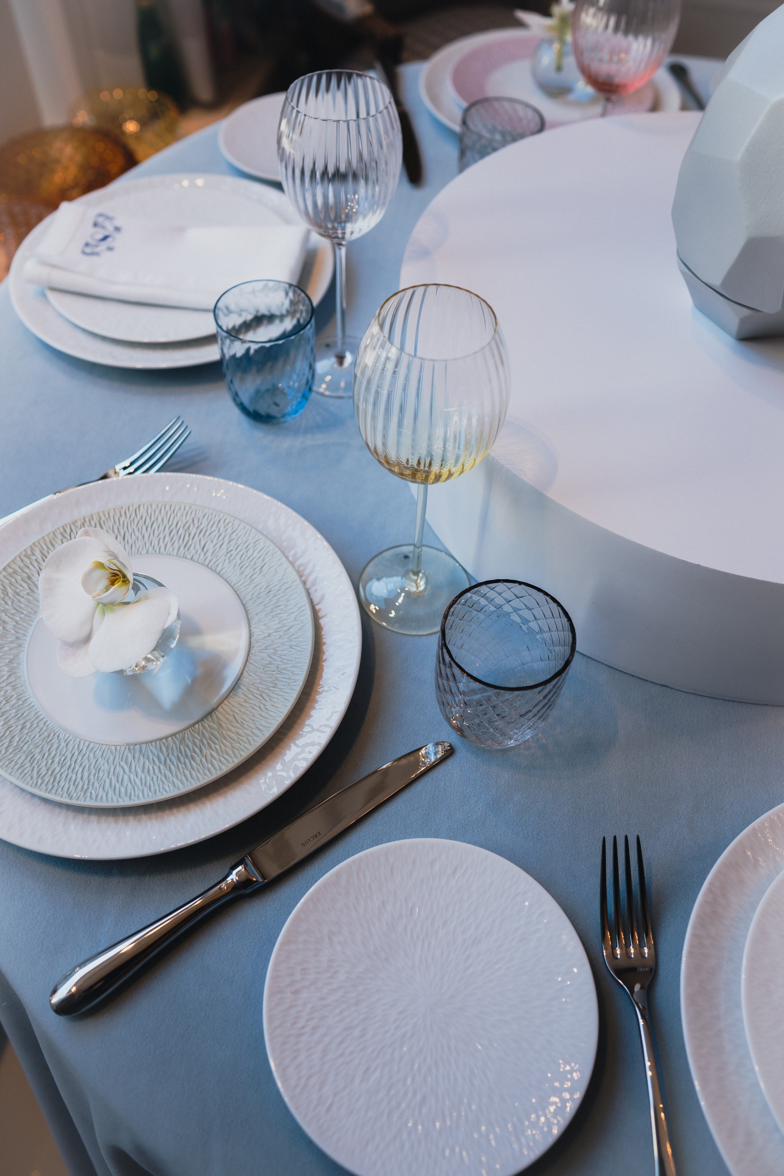 Product. Portrait, lookbook and family photographer in Riga, LATVIA