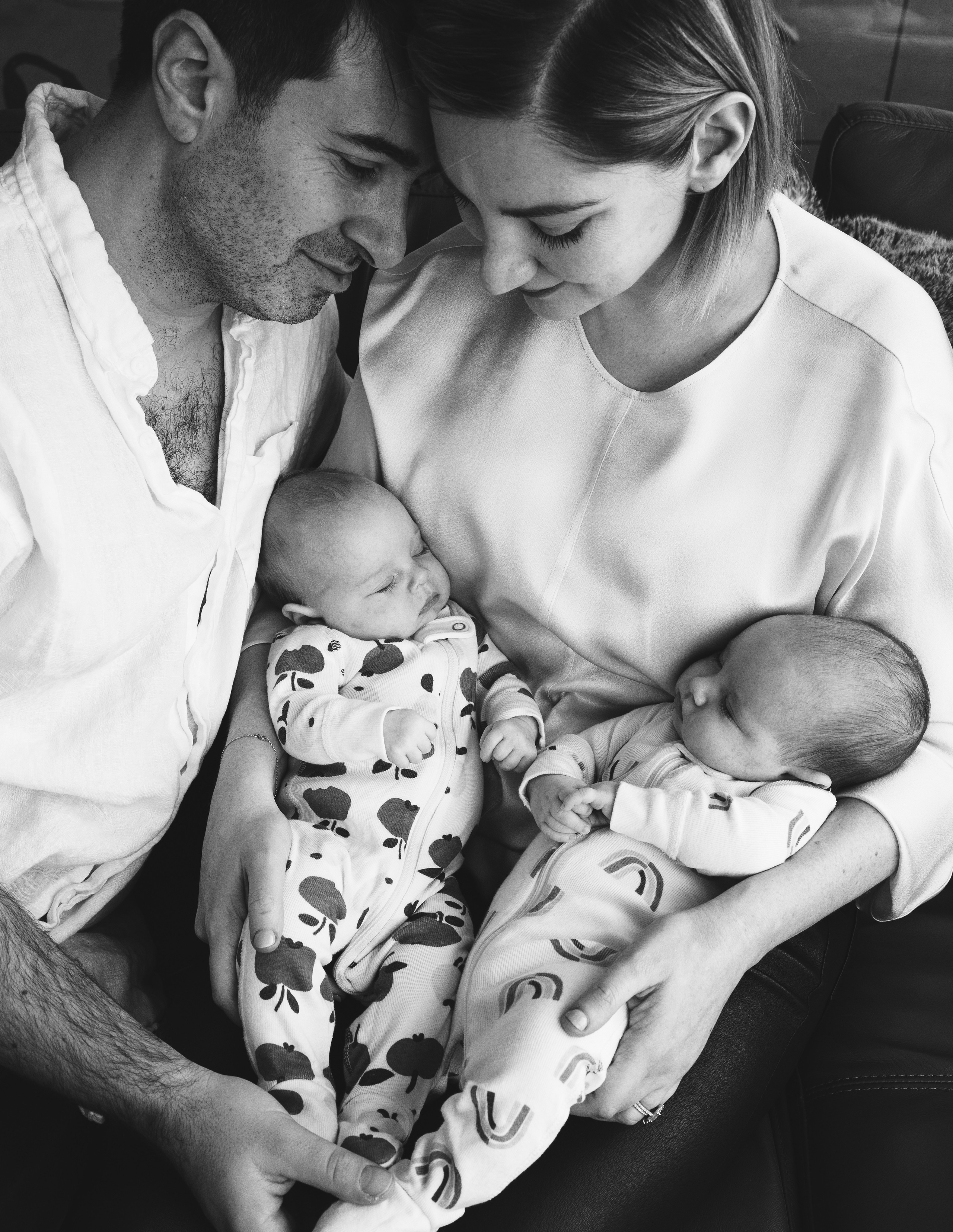 Lifestyle newborn. Los Angeles maternity, boudoir and family photographer