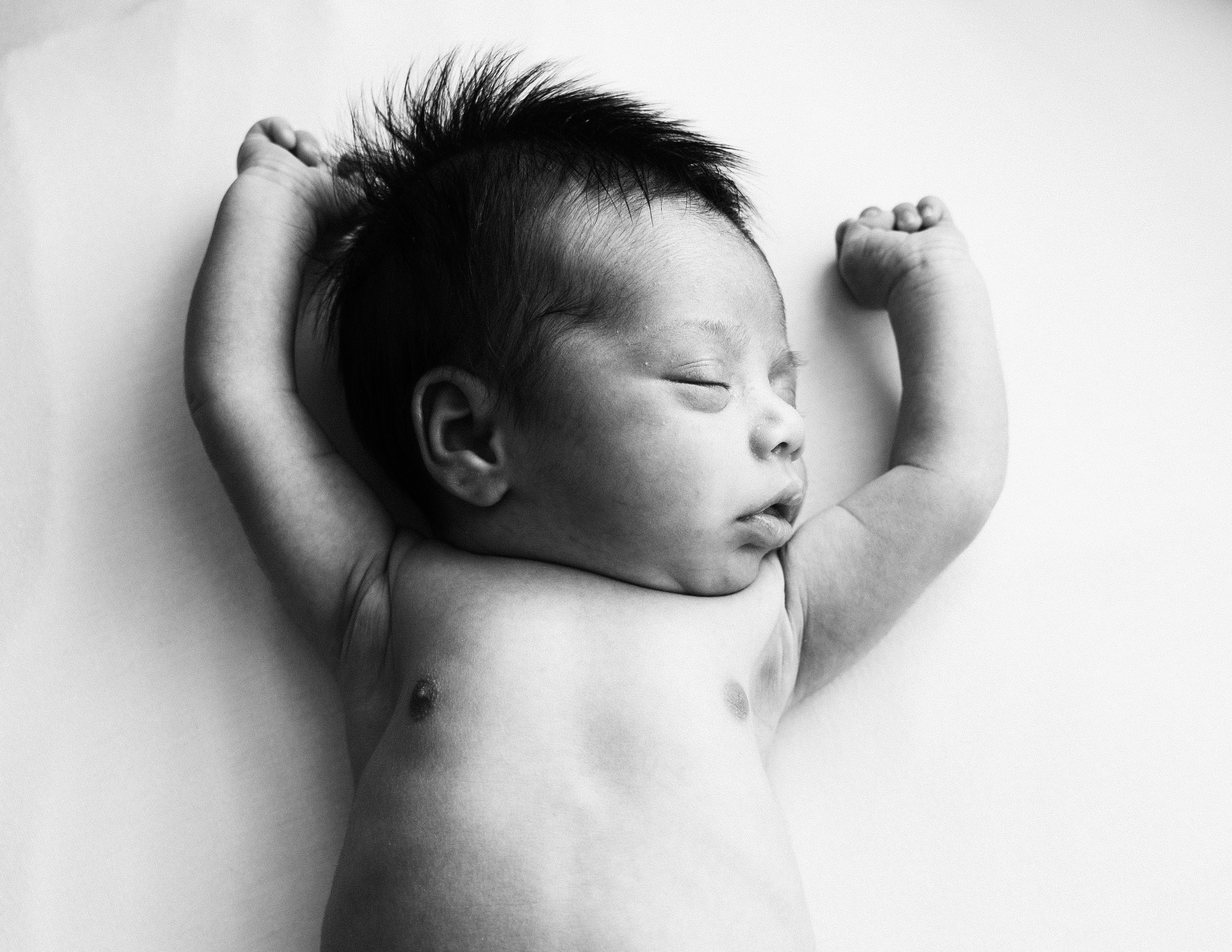 Lifestyle newborn. Los Angeles maternity, boudoir and family photographer