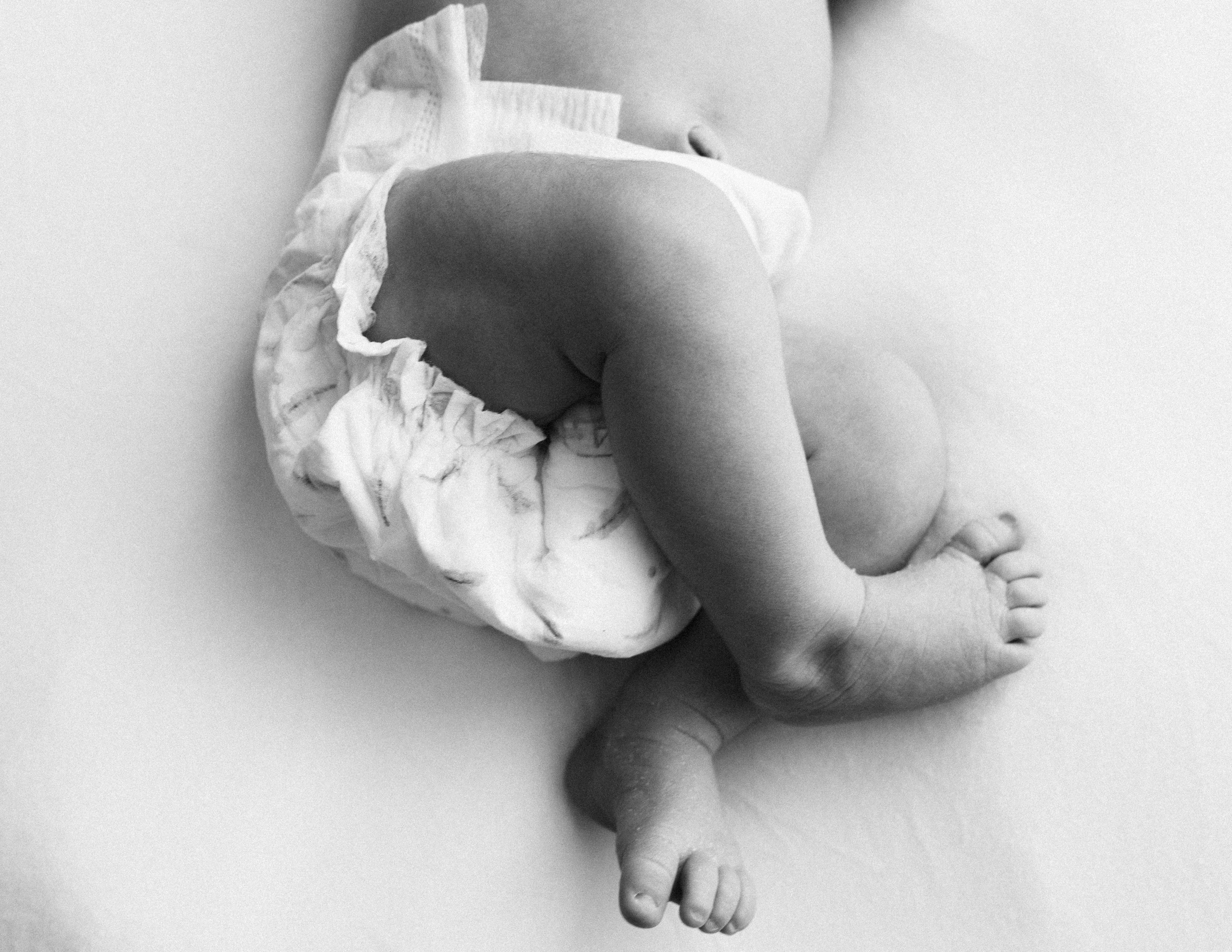 Lifestyle newborn. Los Angeles maternity, boudoir and family photographer