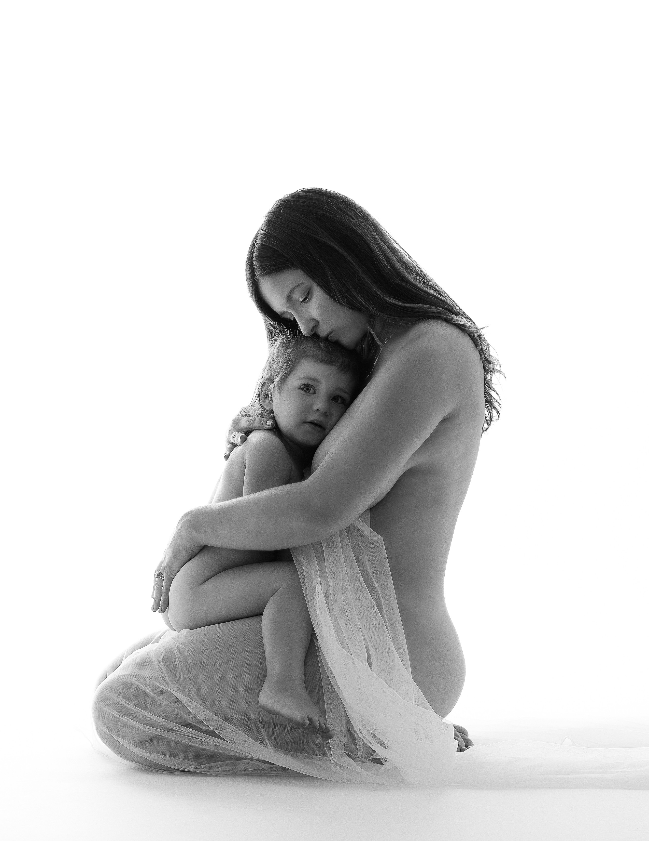Los Angeles maternity, boudoir and family photographer