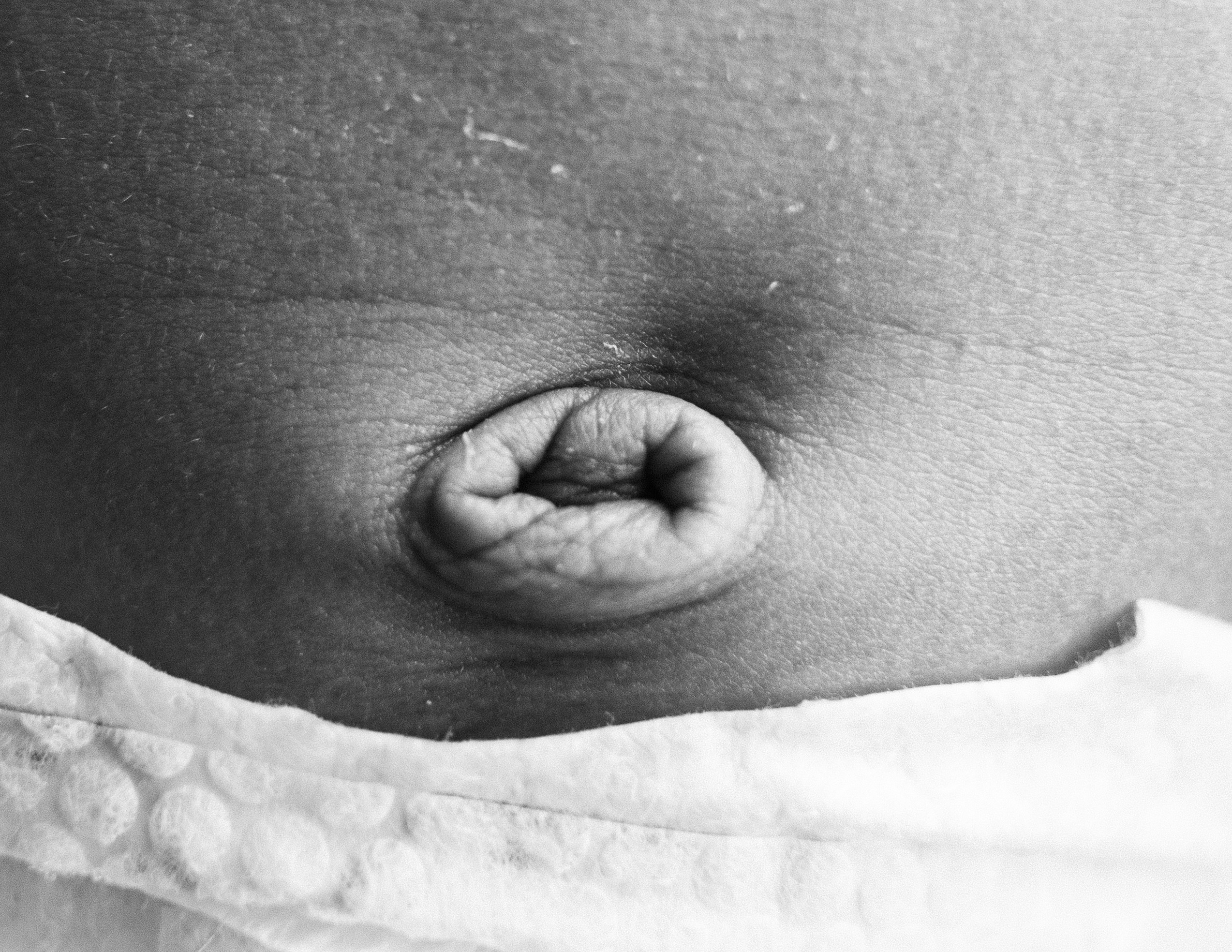 Lifestyle newborn. Los Angeles maternity, boudoir and family photographer