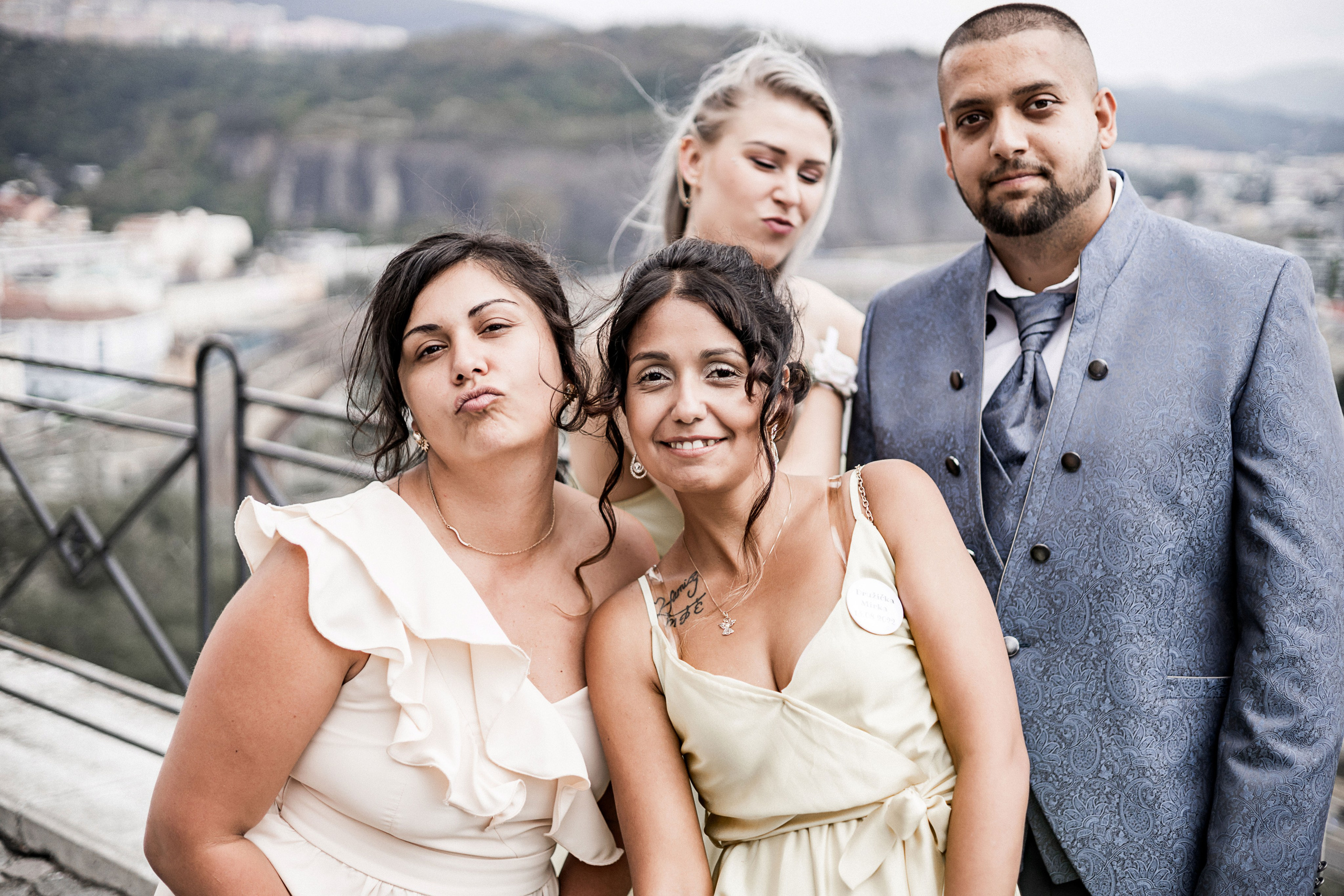 Barbora & David. Svatební fotograf a kameraman v Česku a po celé Evropě — Teplice, Ústí nad Labem, Praha, Drážďany