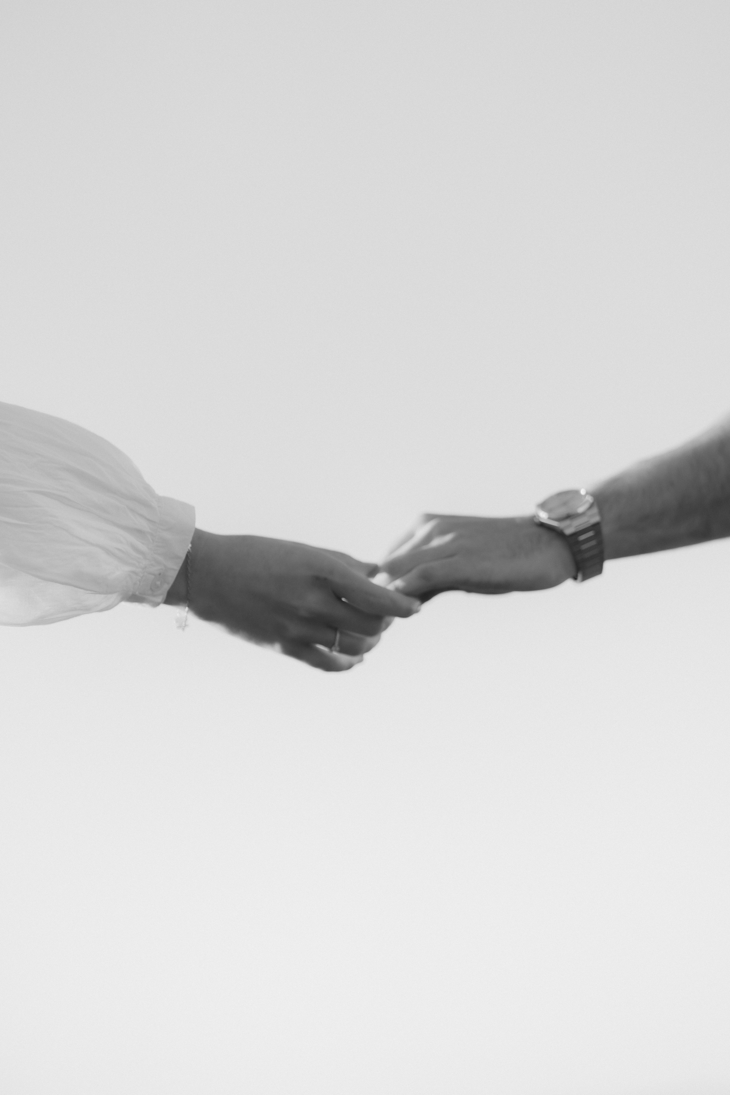 Elegancia y alegría familiar. Boda de Andrés y Lucía en San Sebastián. Holigood foto y video reportaje de bodas en San Sebastián y Europa
