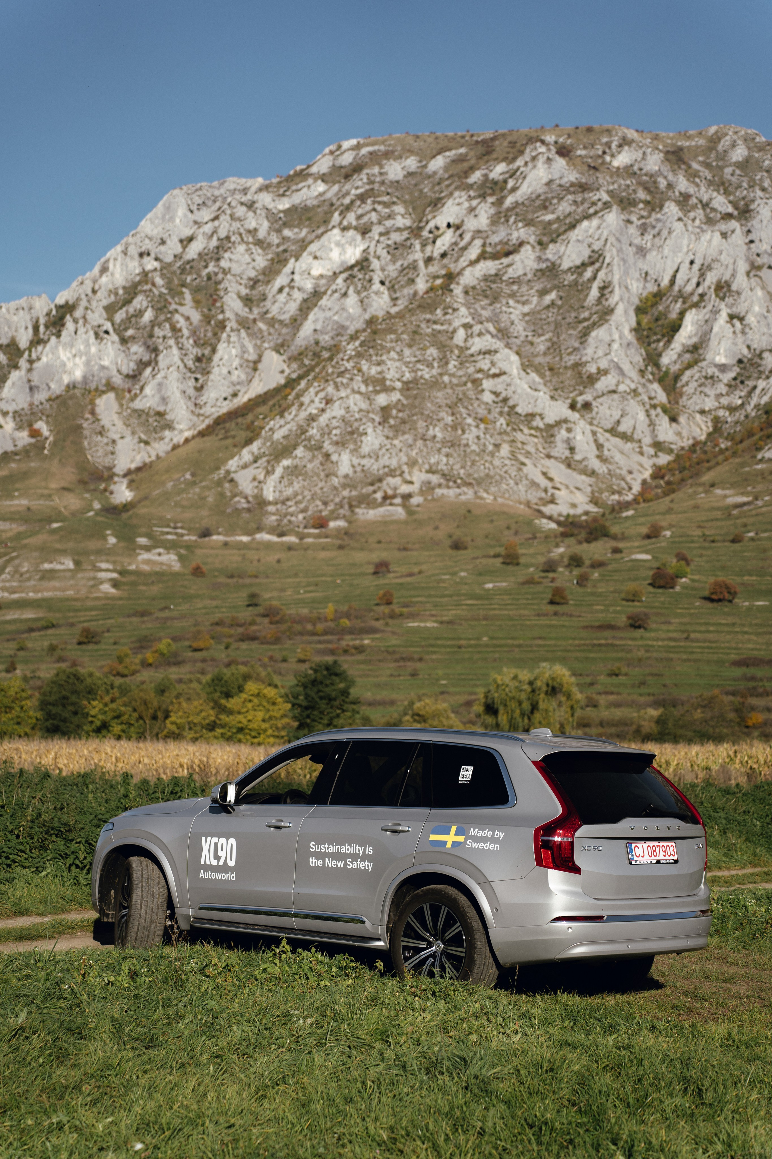 Volvo Cars Romania. Patricia Morenci — Mountain Adventures for the Wild at Heart