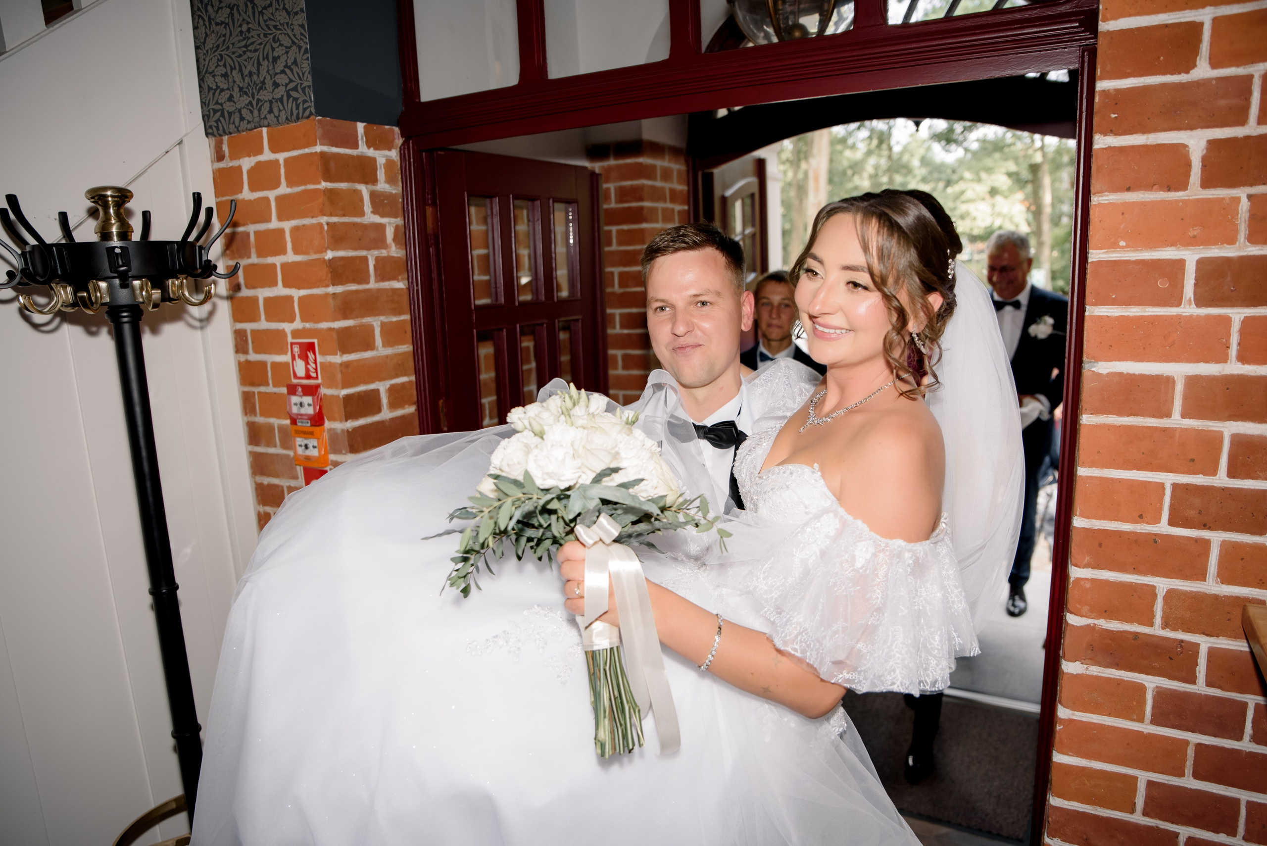 Aleksandra & Patryk. Eugene Save – Fotograf Ślubny i Rodzinny | Warszawa i Cała Polska