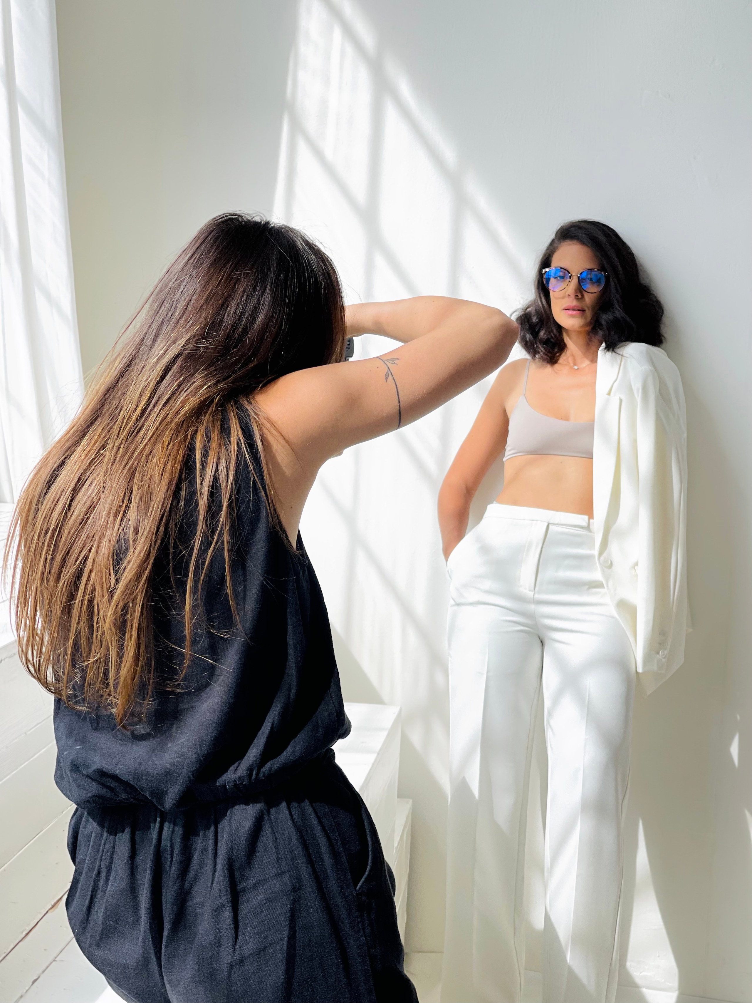 Price and booking. Dana Lišková — Empathetic Photographer | Introspective Artist |Neurodivergent Coach | Founder of Artepy.cz