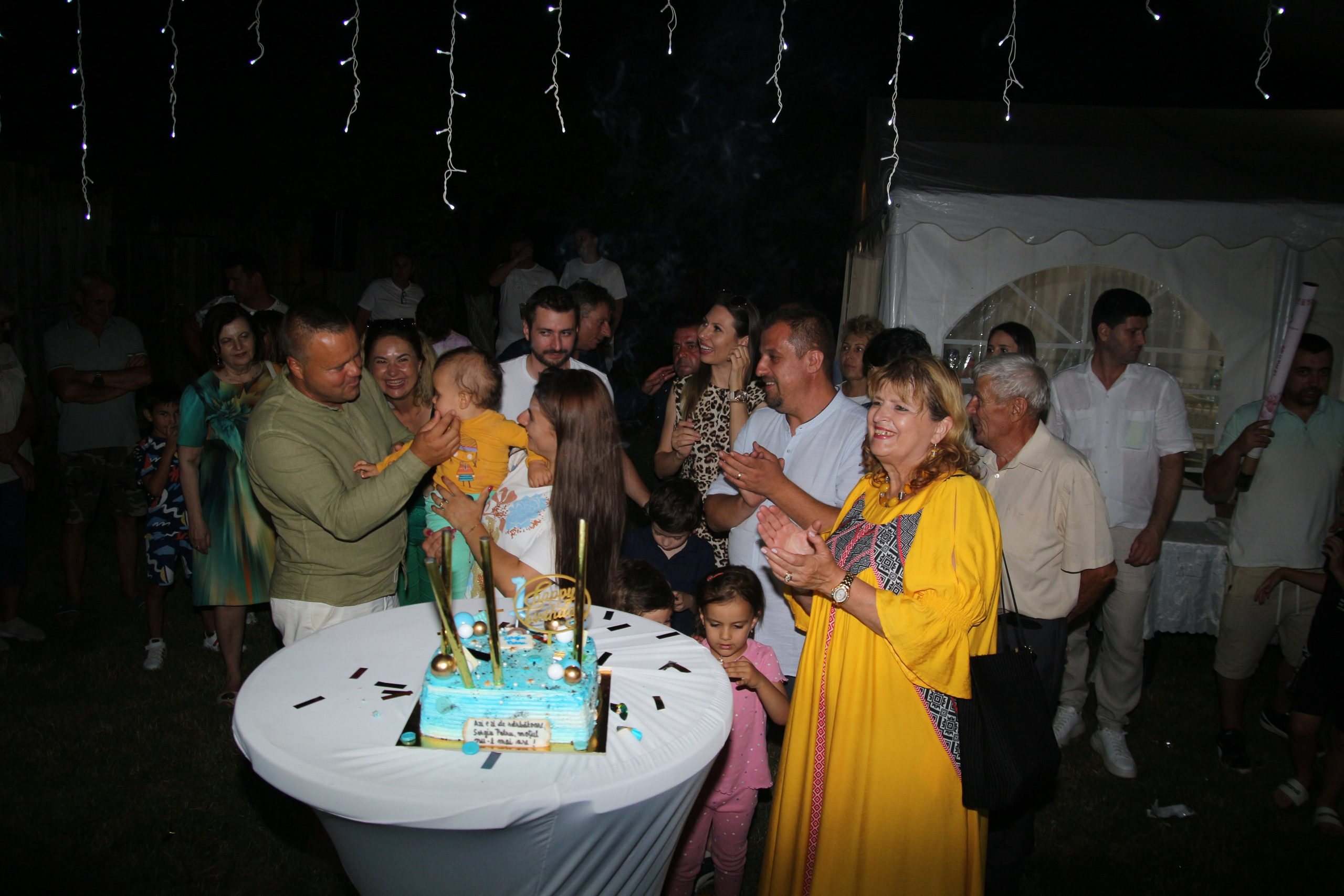 BYZO MEDIA. PETRU BYZO - family and children photographer in ROMANIA