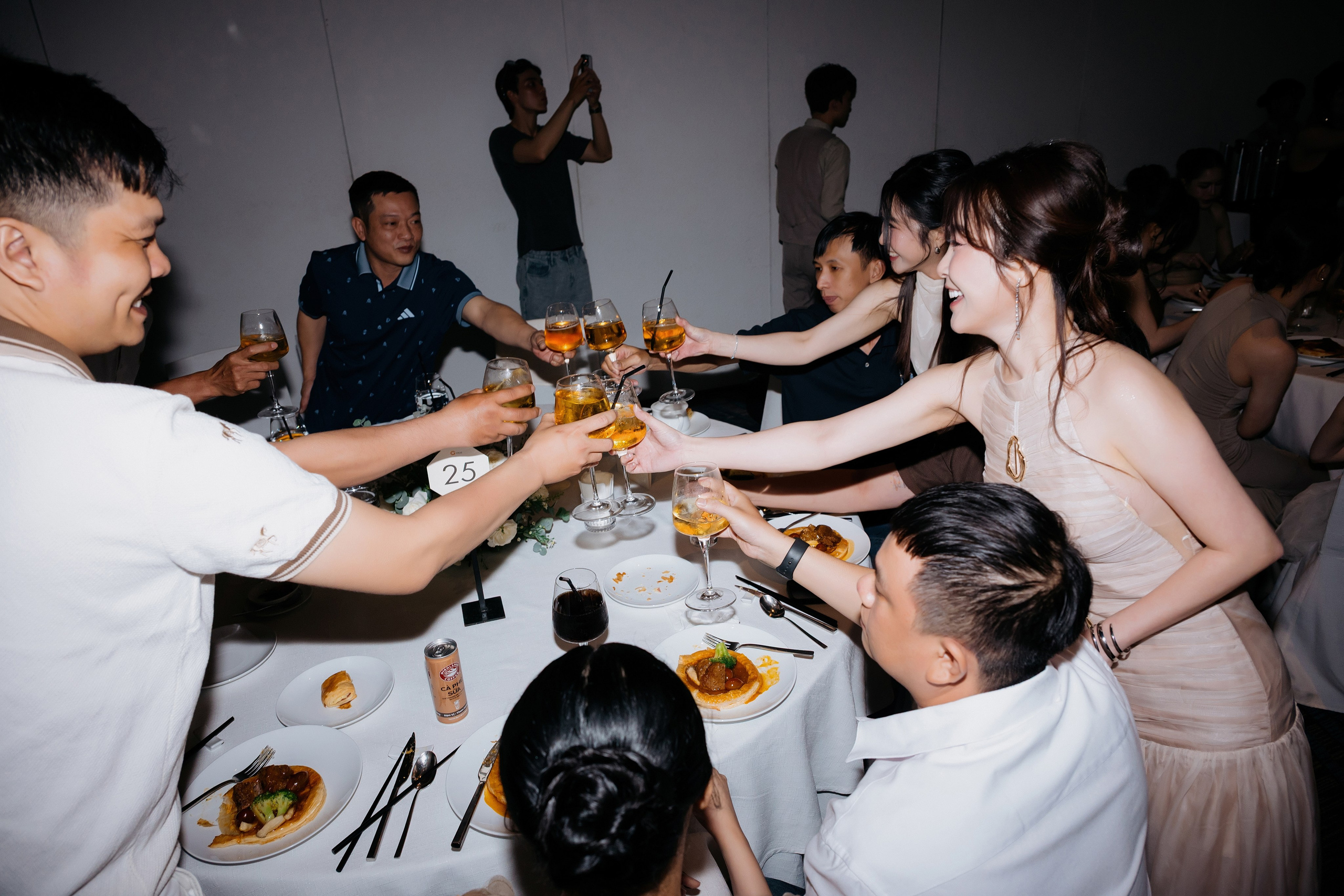 Nicholas & KimThanh / GemCenter 24.05.2026. Nhiếp ảnh gia đám cưới hàng đầu tại Thành Phố Hồ Chí Minh