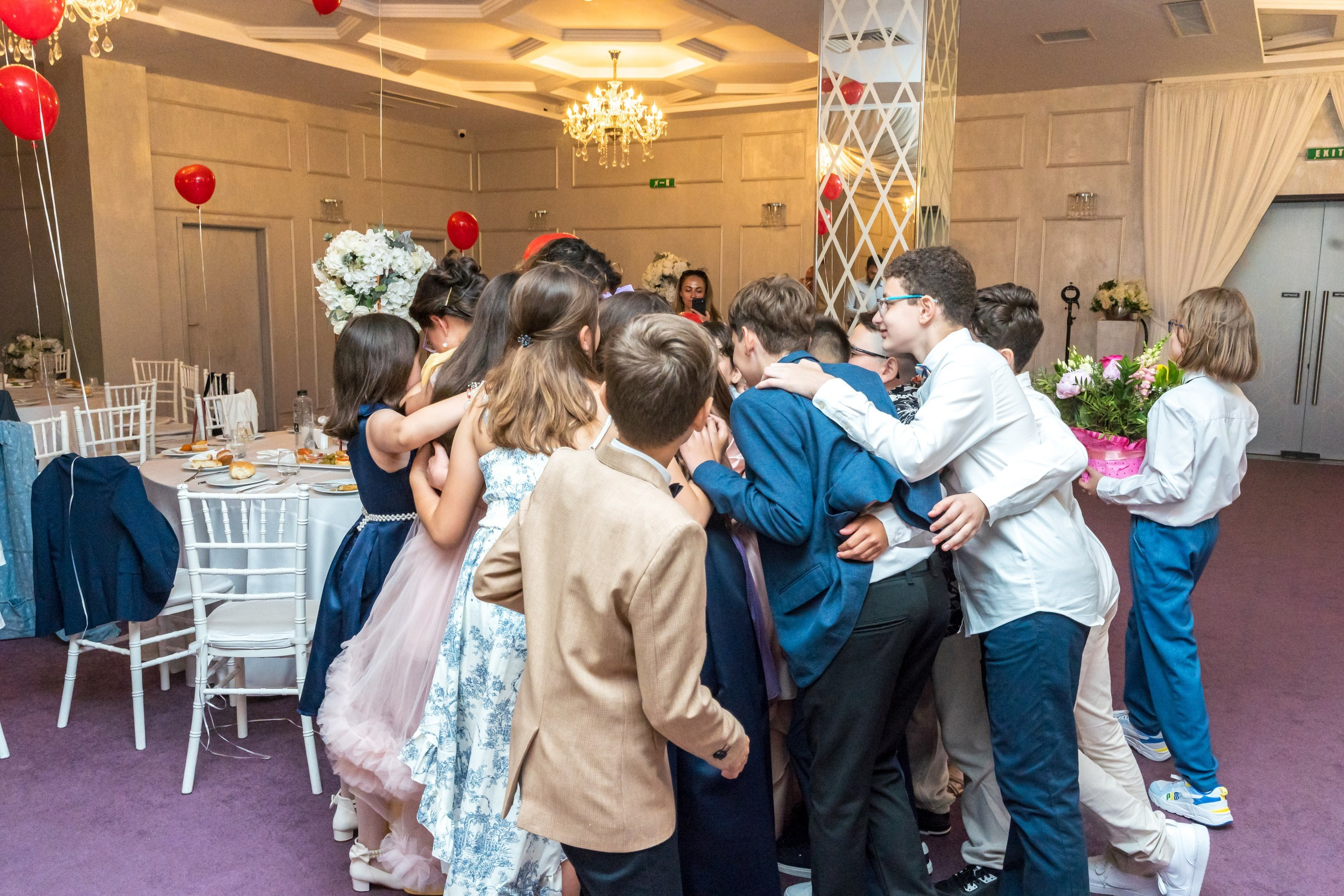 Banchet clasa a IV-a B. Adelinne — fotograf profesionist în Constanța pentru familii, bebeluși și evenimente