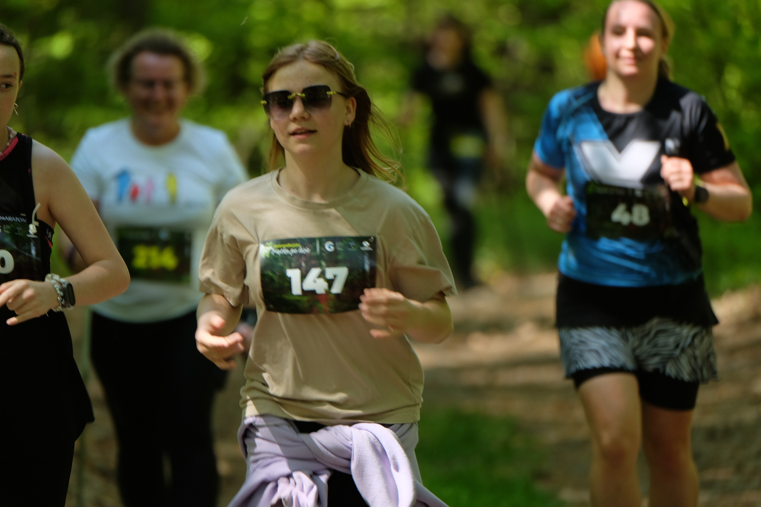 Aleksandryjska Piątka po lesie. Main