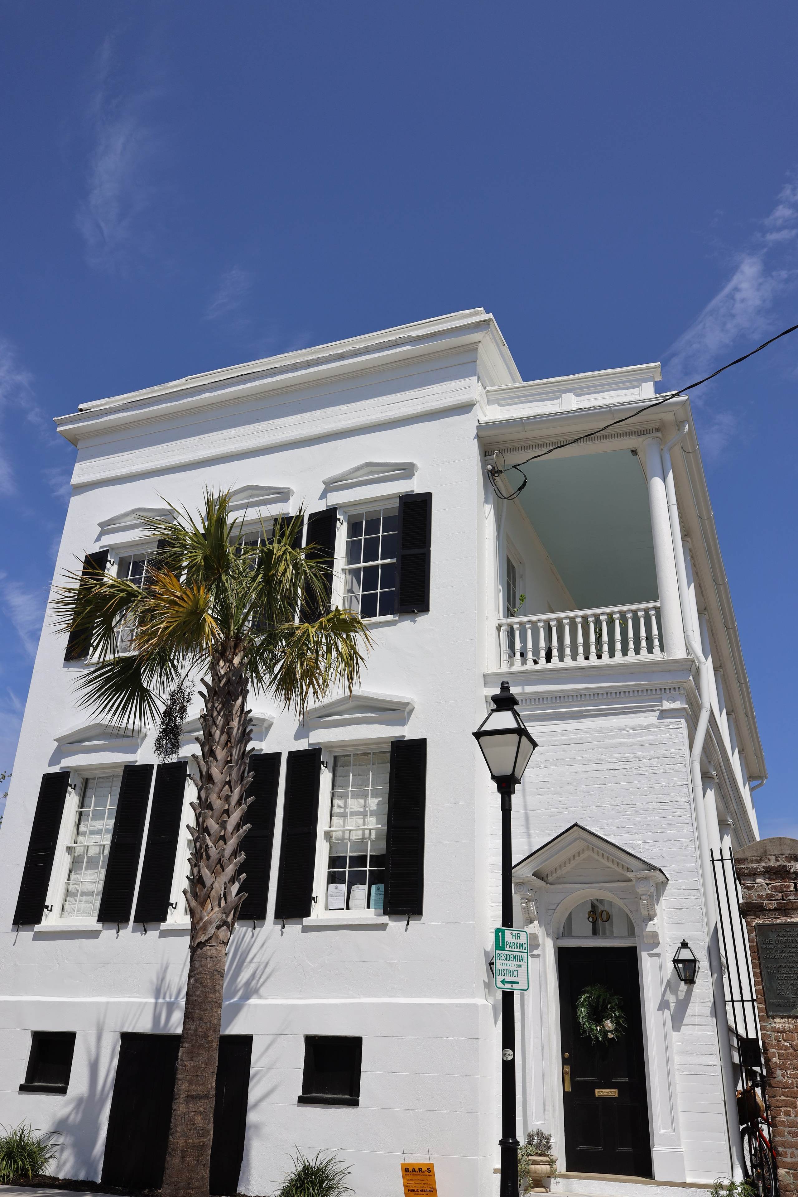 Colour. Sonny Photos