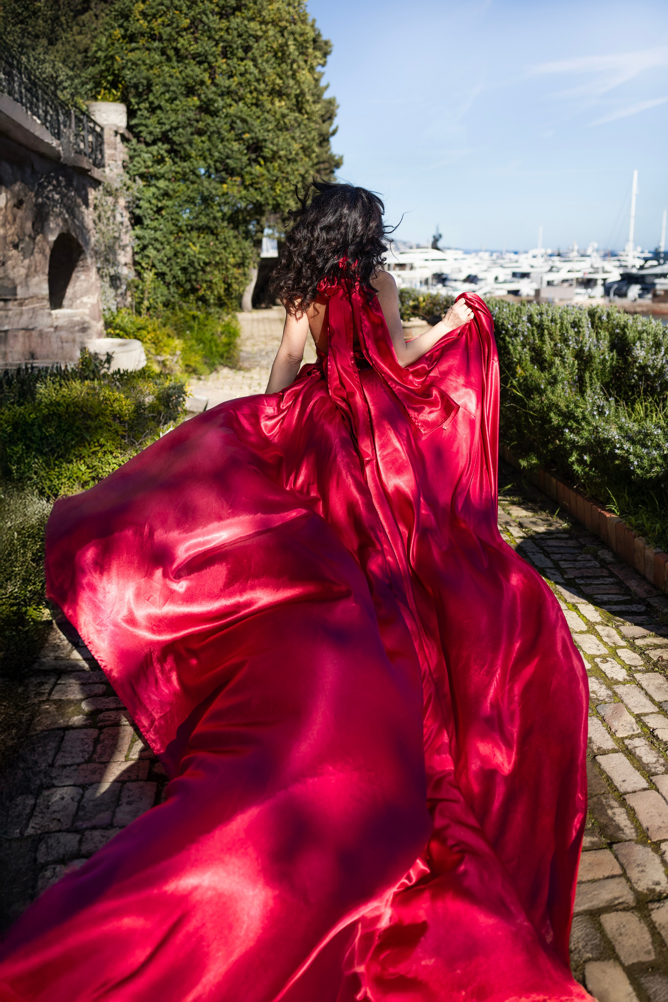 Long dresses shooting. Photographer in Munich