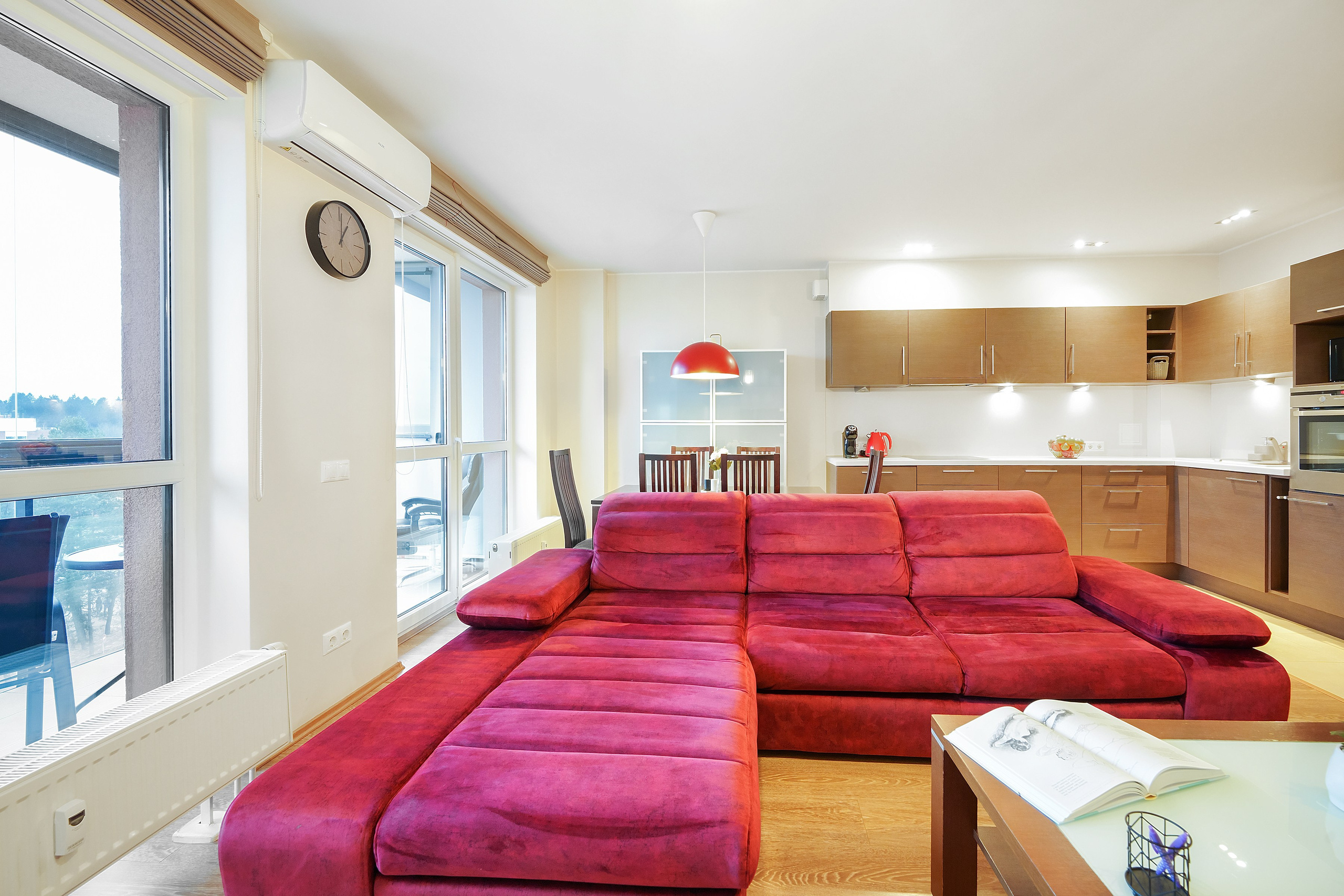 Bajorų kelias 1. Elina Sapiega fotografė Vilniuje