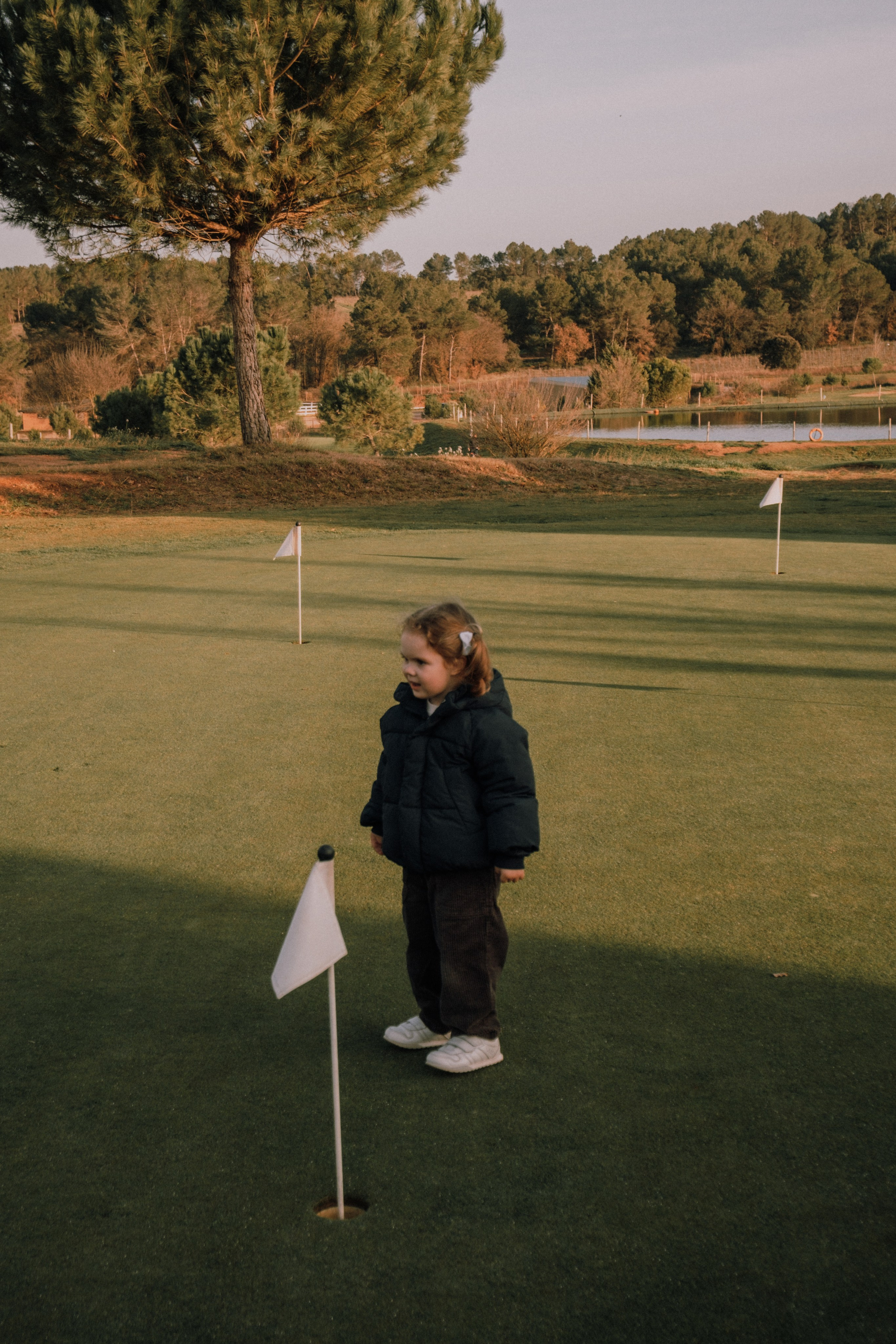 Sesión familiar en el bosque. Fotografía profesional en Calafell - Elena Medvedeva