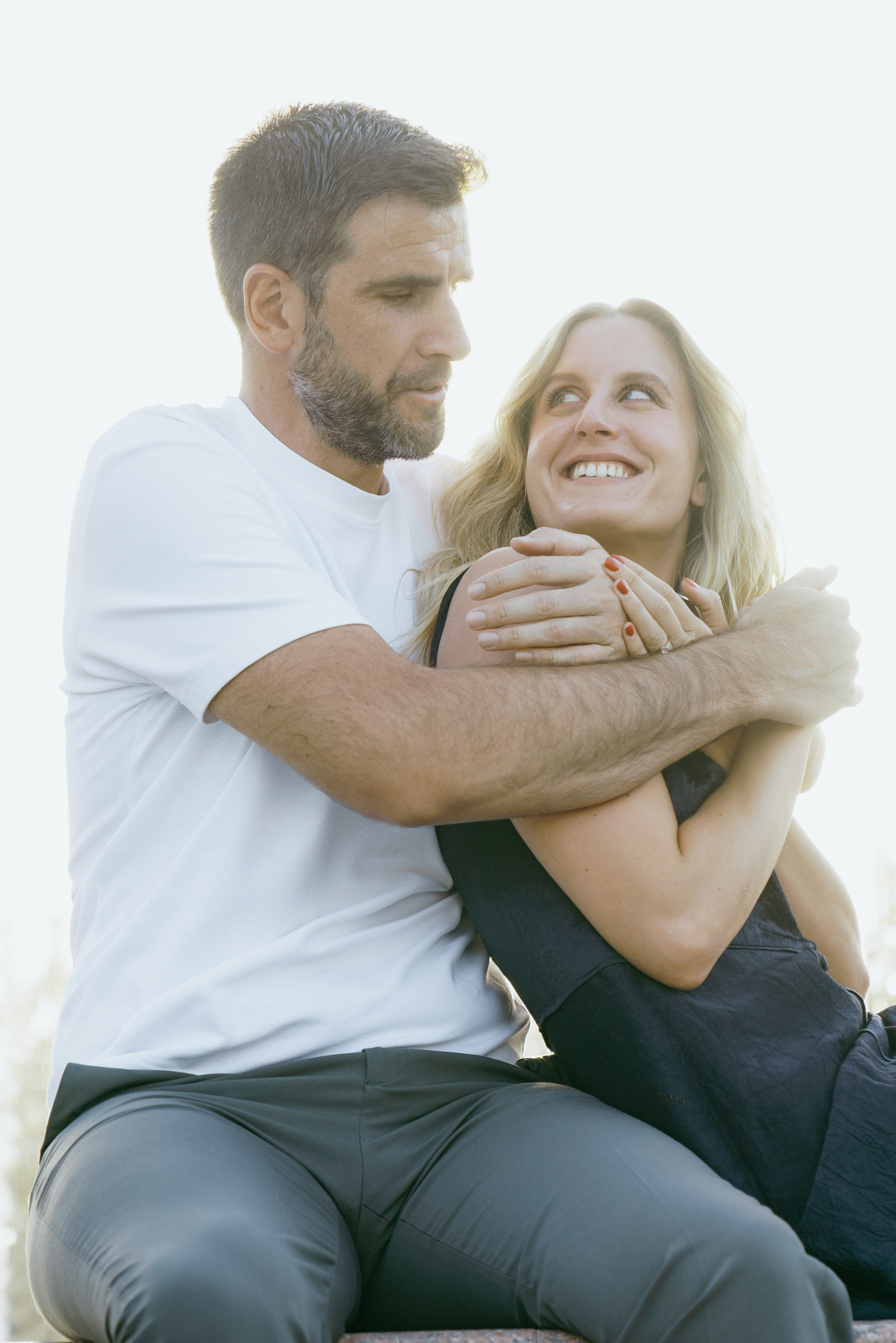 Love Story photoshoot in Samarkand with the backdrop of Gur-Emir. Photographer in Uzbekistan and Samarkand Djasur Marupov