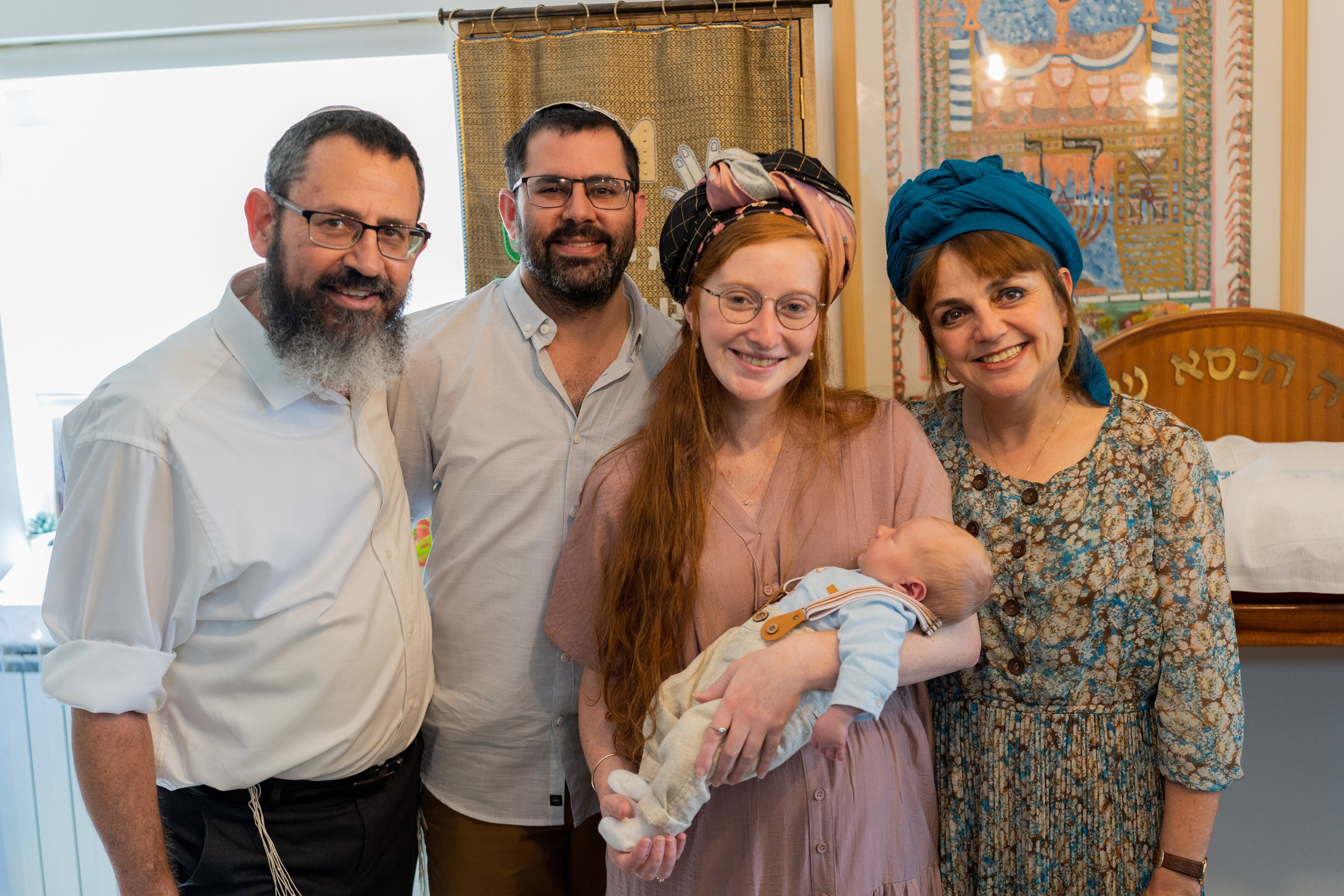 משפחת ברנד. יוסף מזרחי צילום חתונה, ברית וזוגיות. צלם מקצועי שאוהב להוציא אתכם הכי יפים ברגעים הכי מרגשים