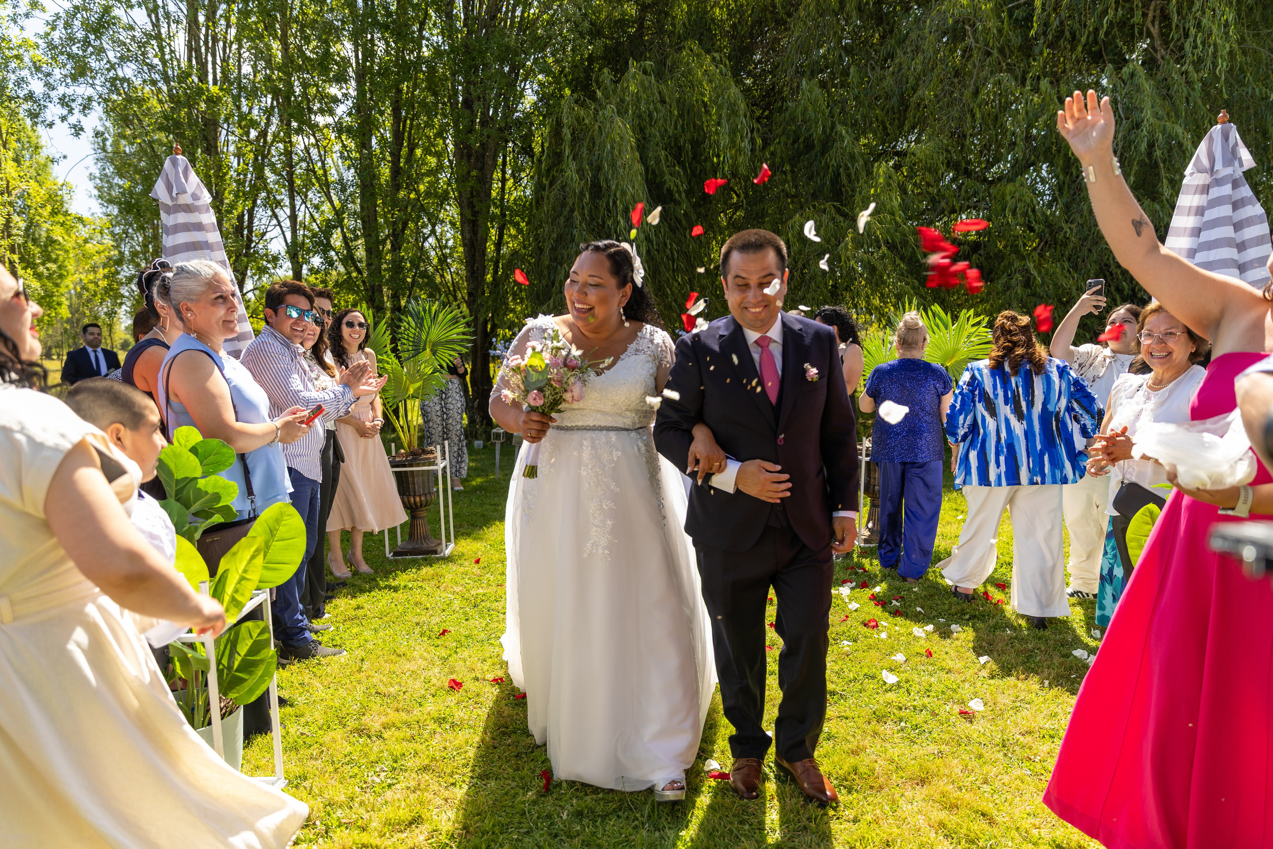 Pamela y Luis. Dinka & Emilio - El arte de preservar lo que no se repite