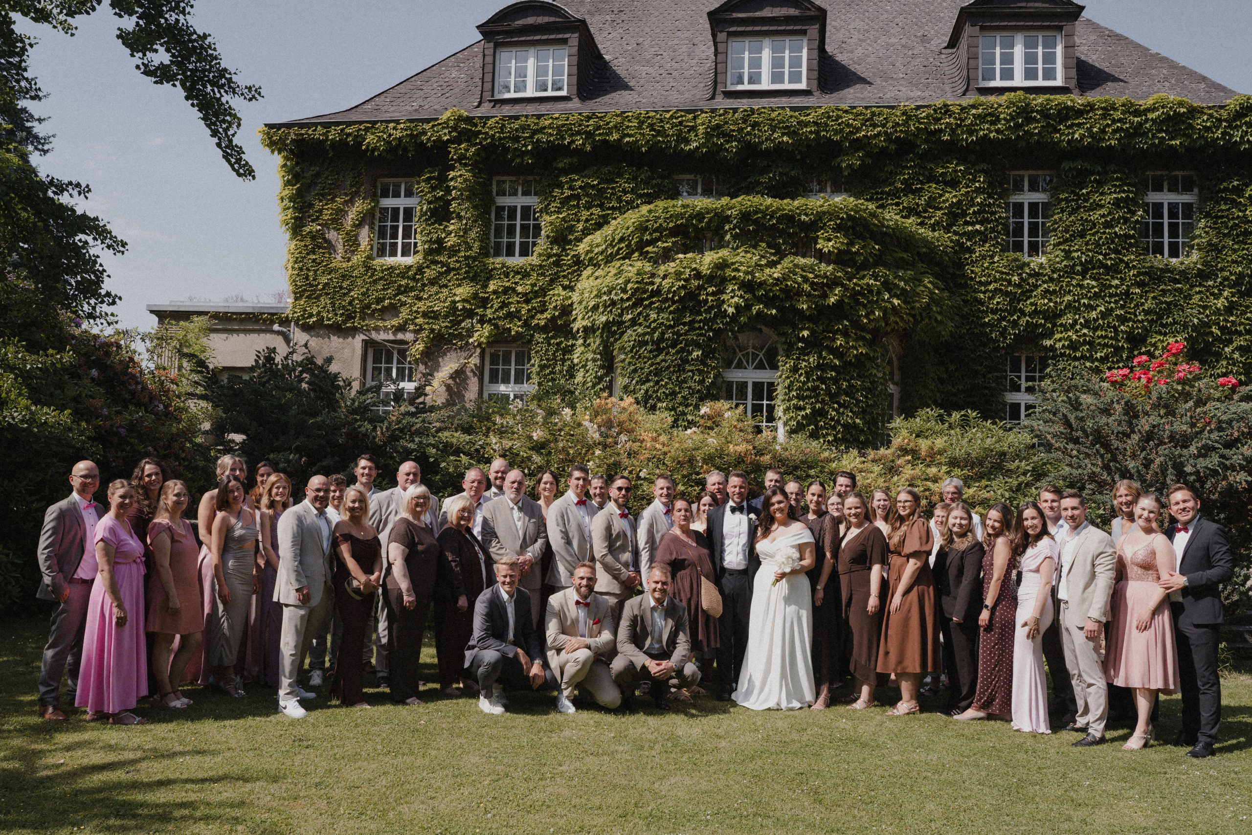 Jessica & Felix I Gesellschaft Harmonie Bochum. Hochzeitsfotografin Bochum | Halyna Reiche Fotografie NRW
