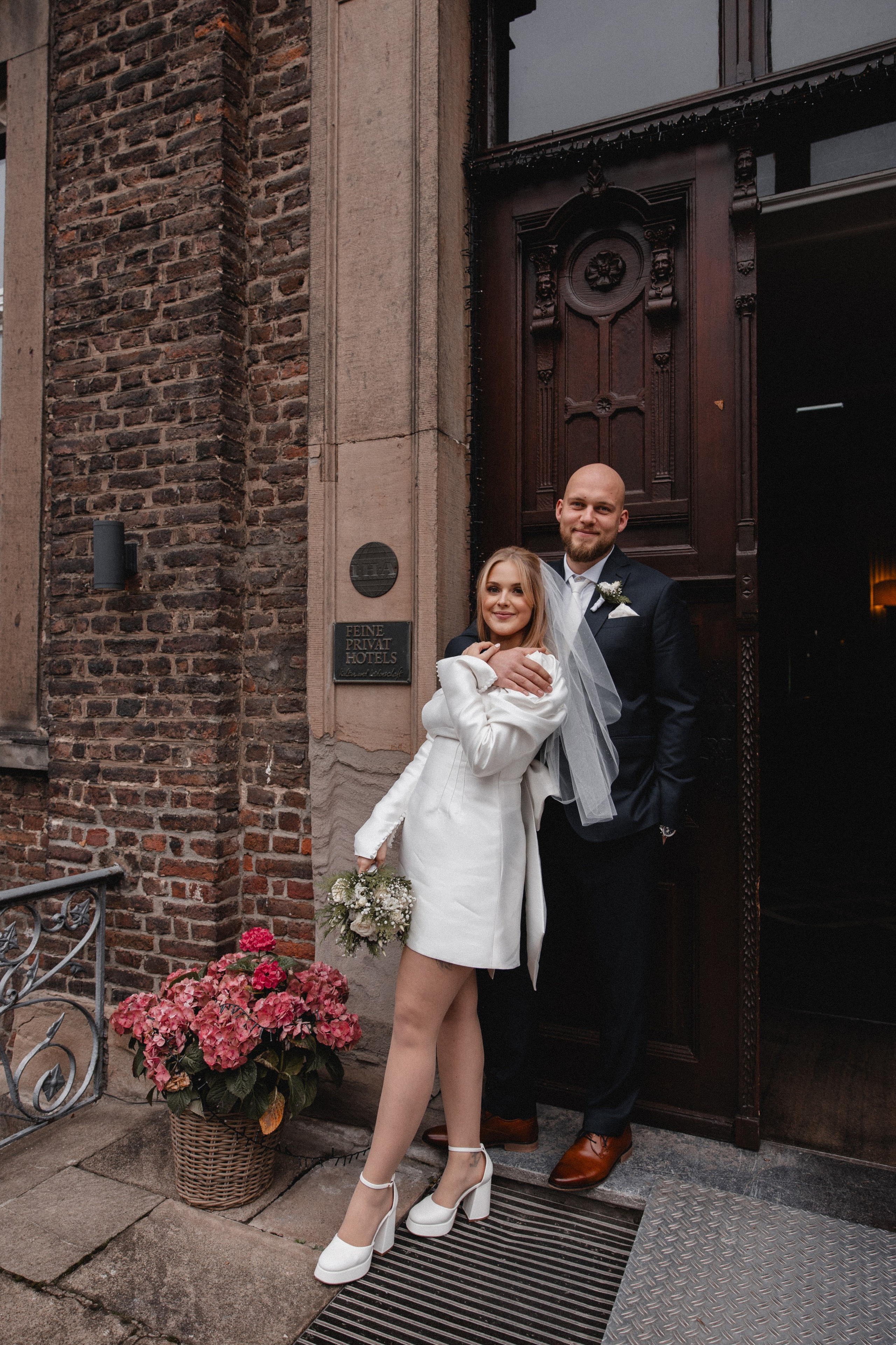 Louisa & Niklas | Schlosshotel Hugenpoet. Photographer in Bochum Dolia Halyna