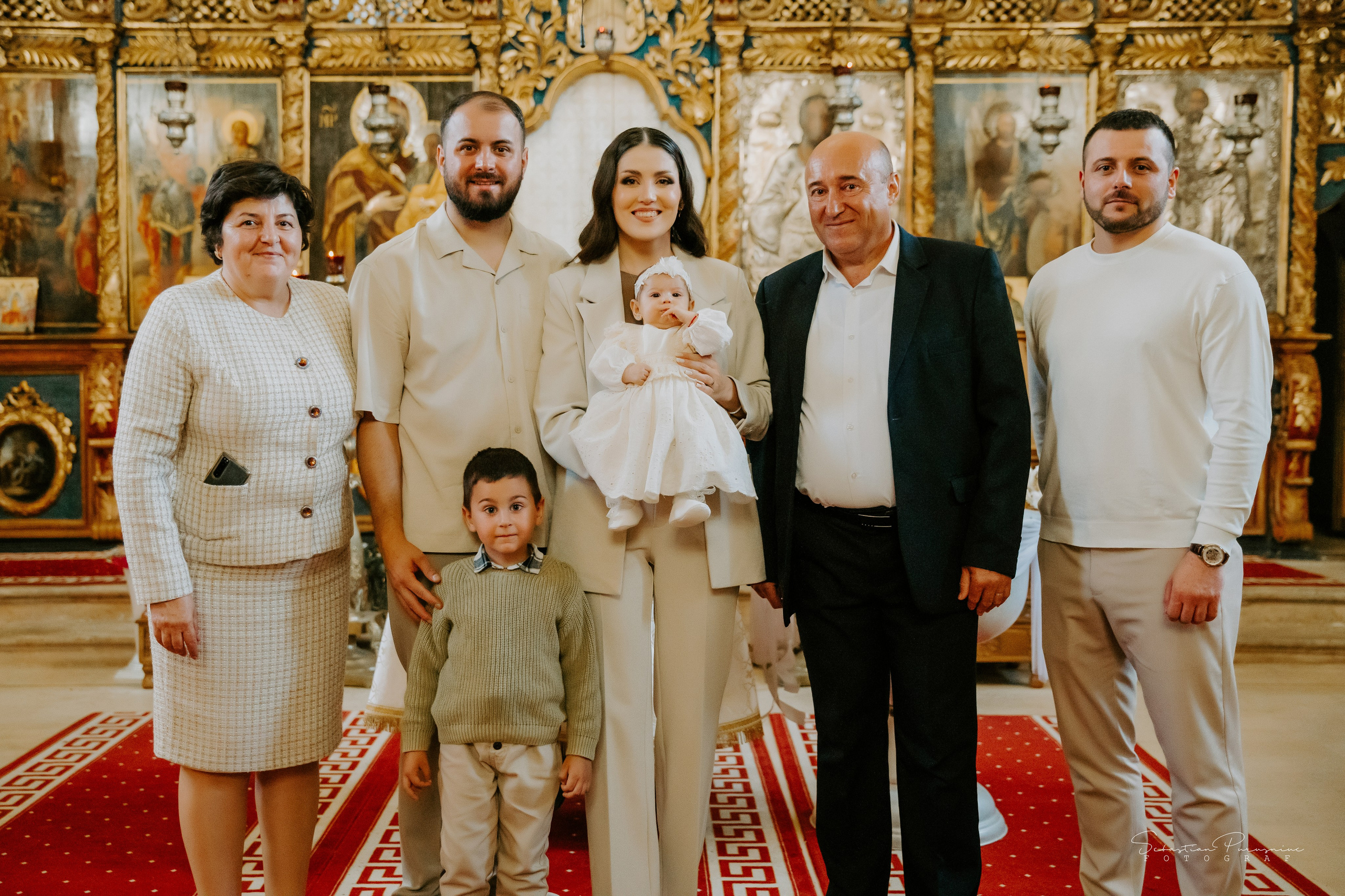 Lara-Olivia. Sebastian Purusniuc Fotograf - Iasi