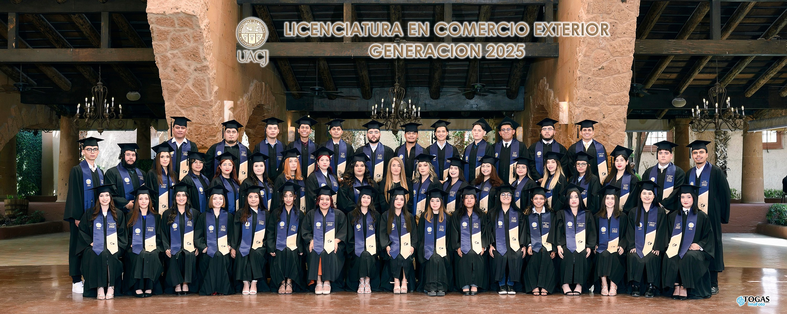 Fotos Grupales de la UACJ. TOGAS IMAFOTO