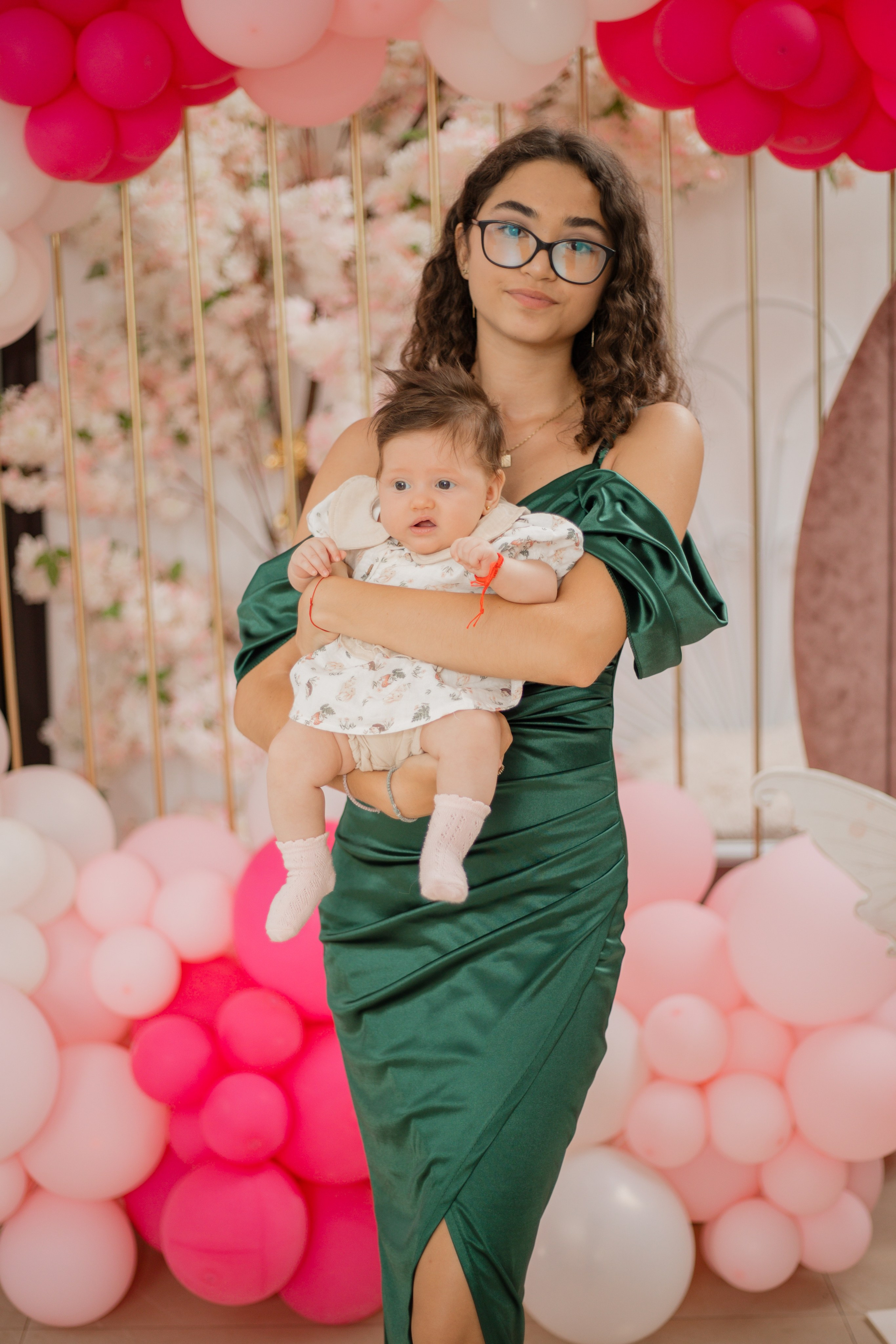 Anastasia. Fotograf si videograf — evenimente si studio