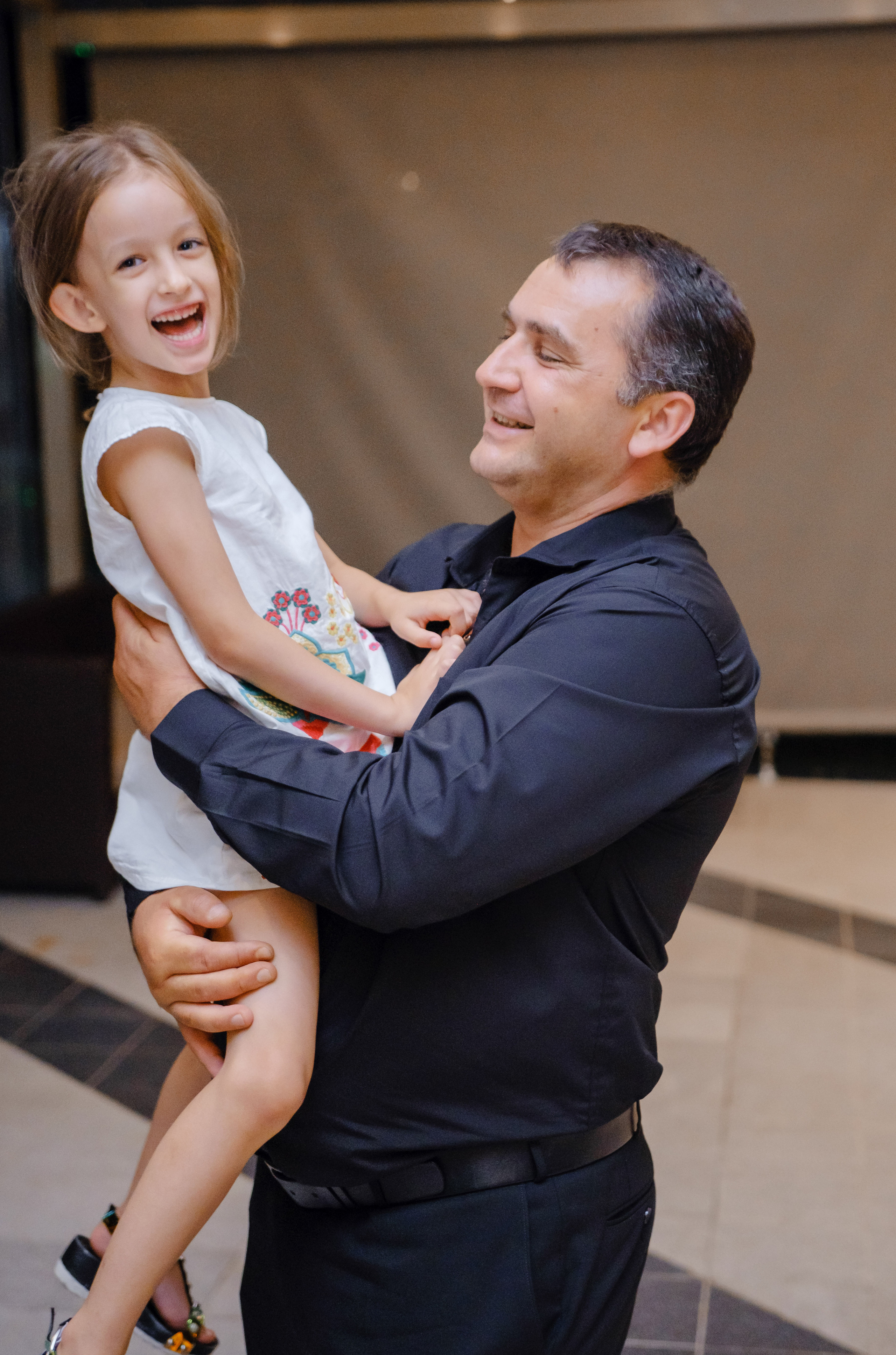 Servicii foto și video la botez și cumetrie Chișinău, Orhei, Hîncești,. V Studio