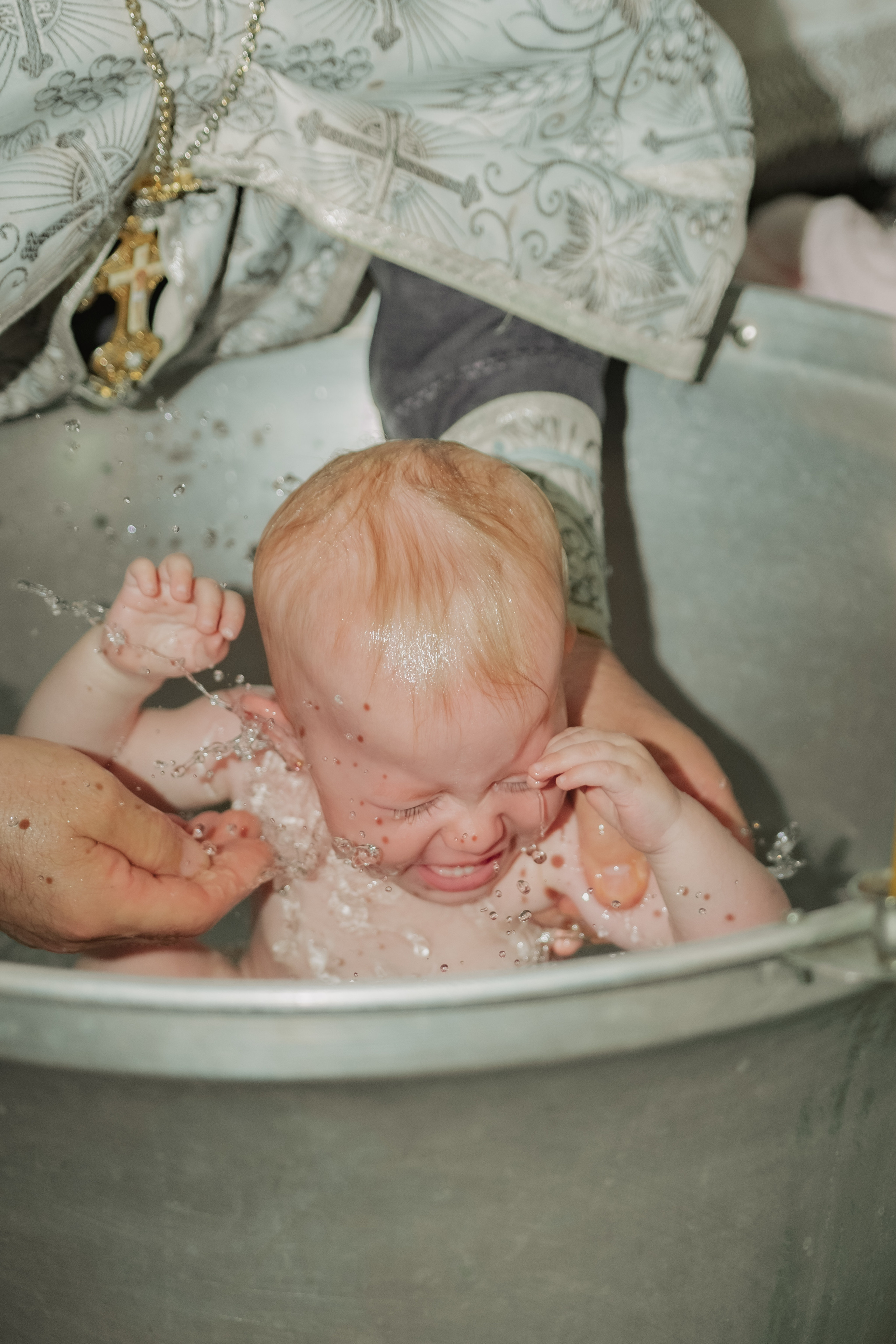 Servicii foto și video la botez și cumetrie Chișinău, Orhei, Hîncești,. V Studio