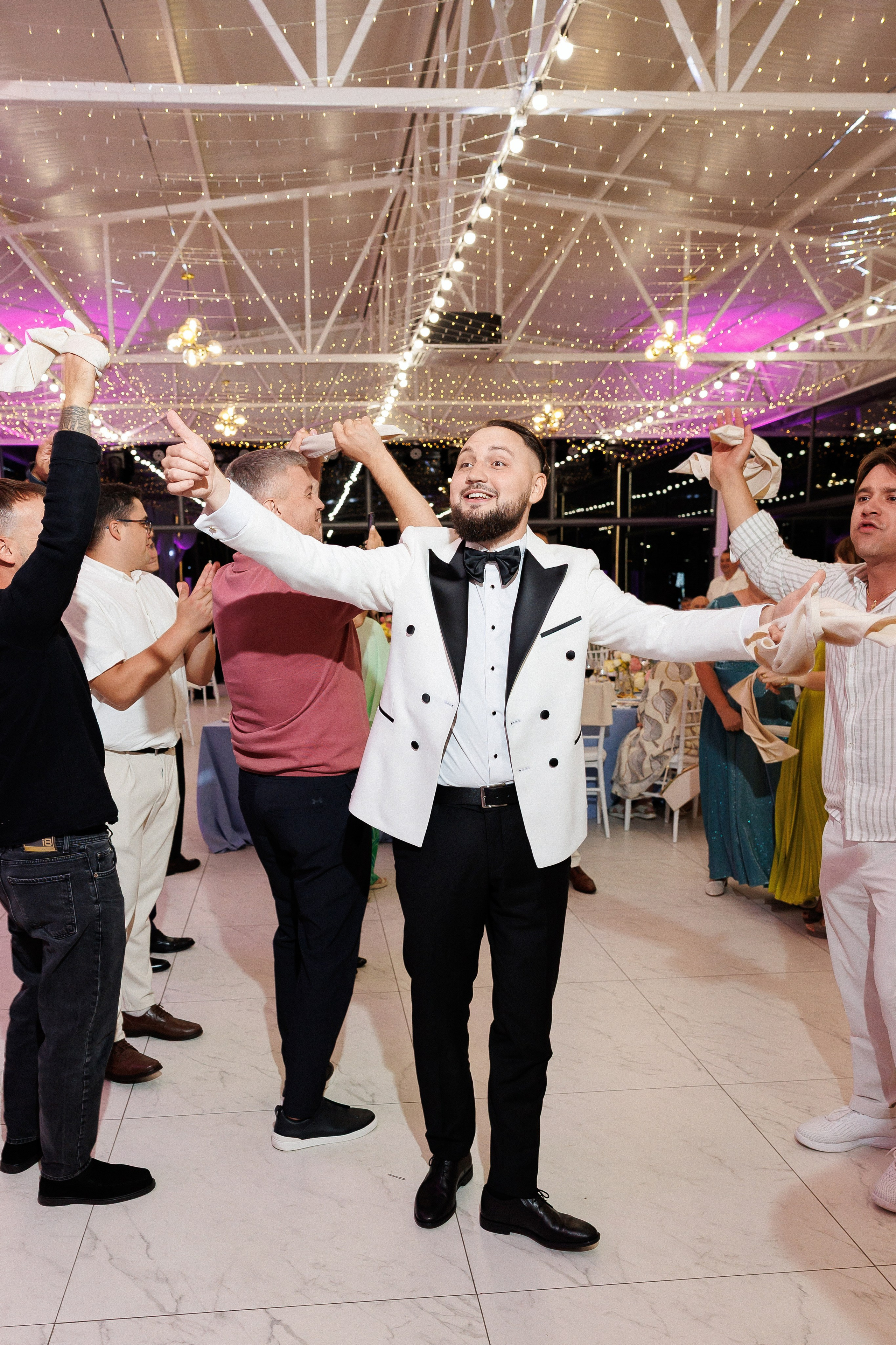 Florin & Corina — Complexul Turistic Costesti — Wedding Day. Servicii Foto și Video 067188353