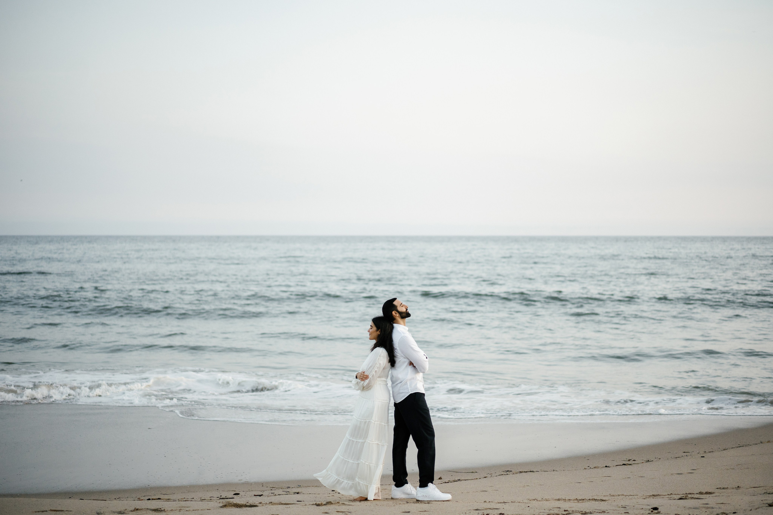 Santa Monica Sunset Engagement Photoshoot. Wedding Photography & Videography Team in California, Los Angeles, San Francisco, San Diego and Travel