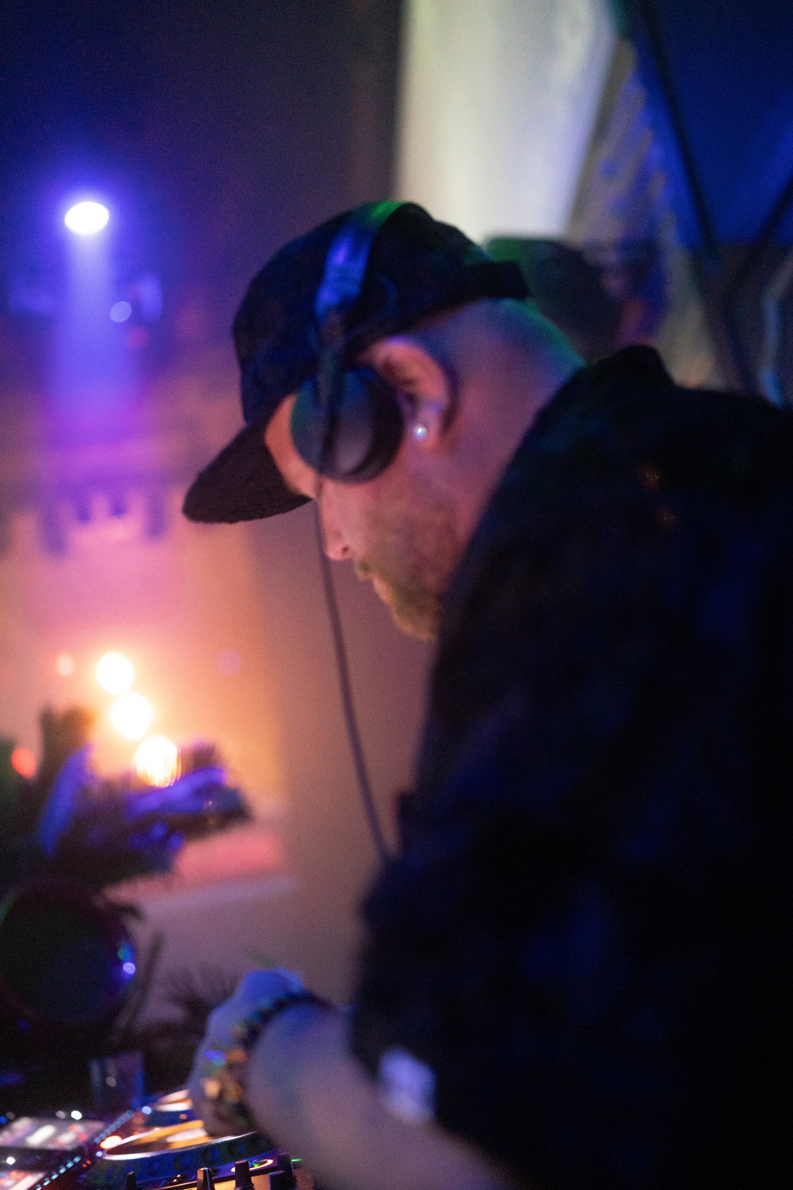 Aliens On Mushrooms & INVY Present: Shiba San. Ke’Ondris