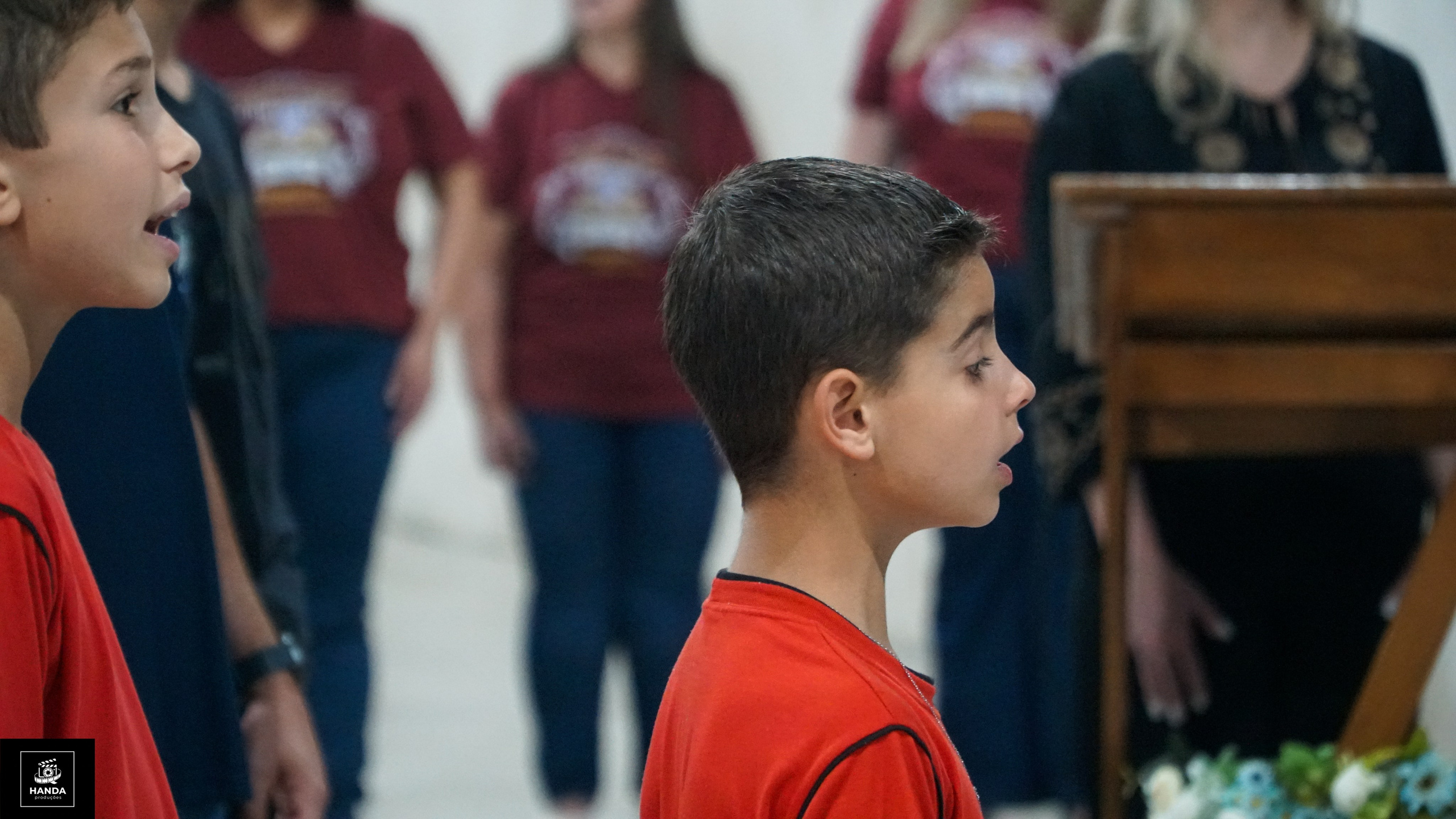 Noite autógrafos colégio Aurélio Buarque de Holanda. Handa Produções