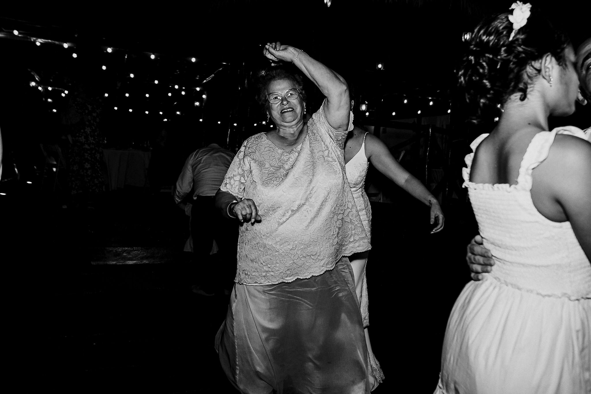 Jess & Juan / Cancun. Wedding and family photographer in Mexico City