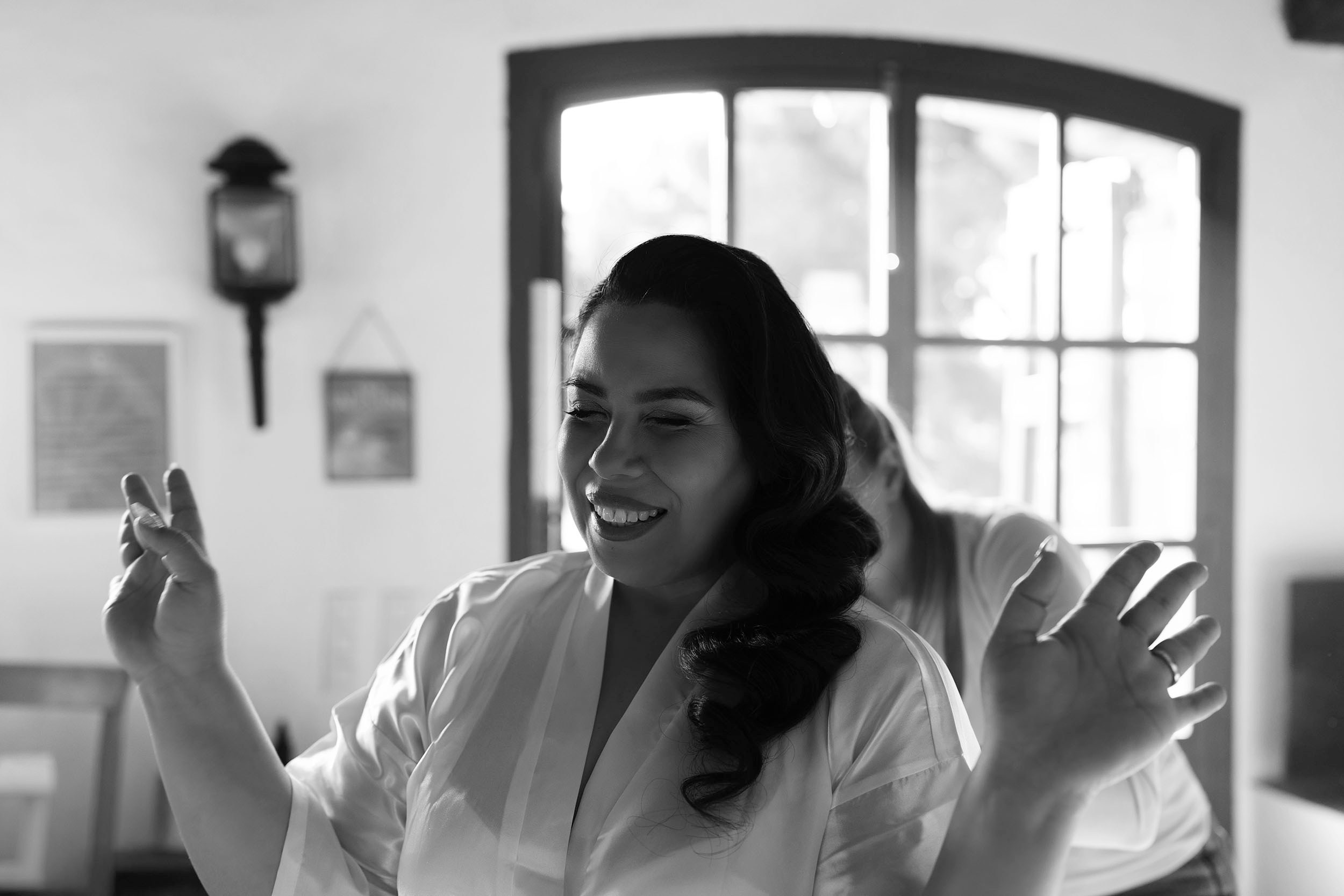 Donielle and Edwin. Fotógrafos de bodas de destino y creadores de contenido con base en España