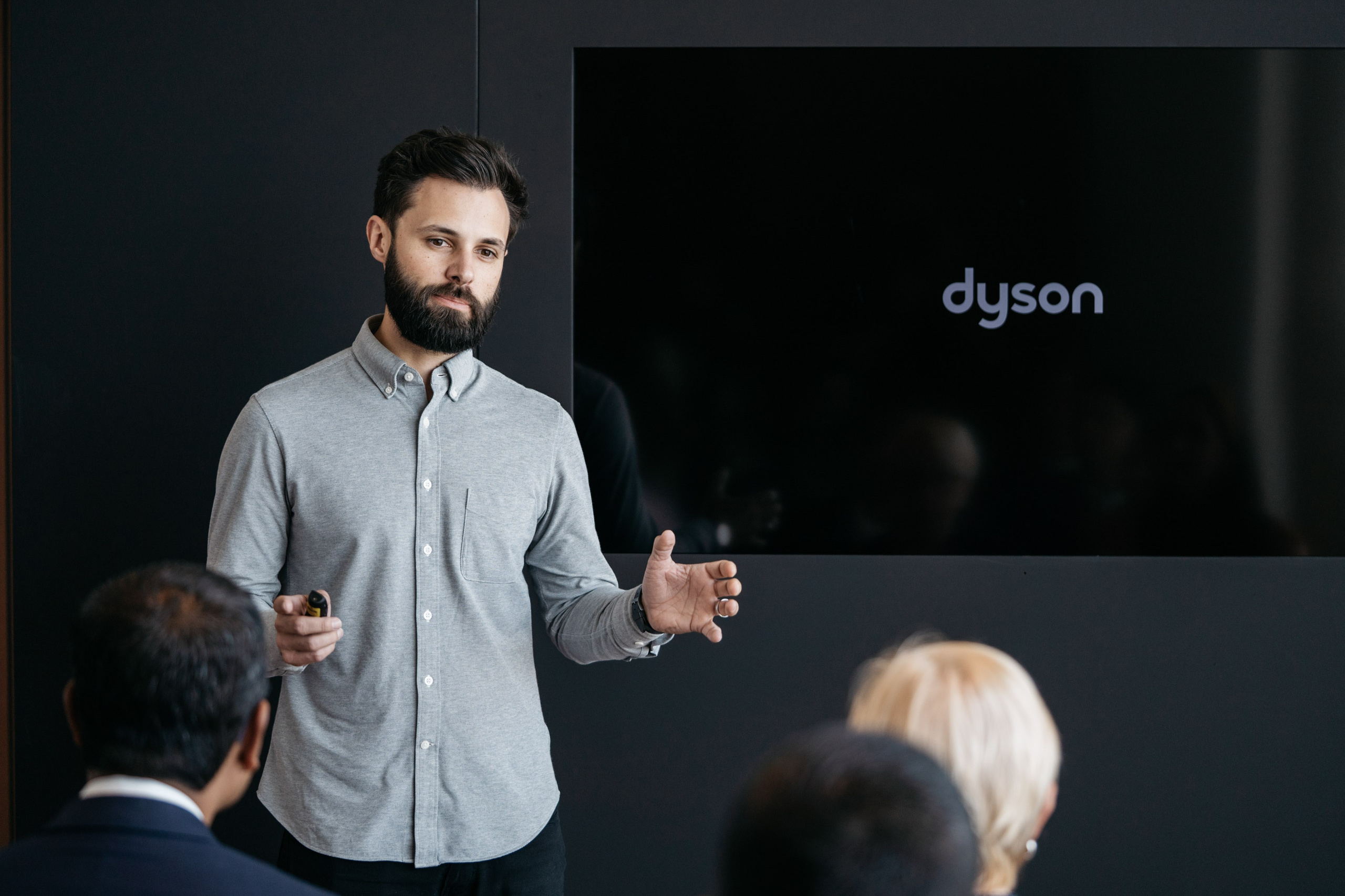 Corporate & Event Photography in Dubai. Vitalii Honiukov | Photography production based in Dubai, UAE